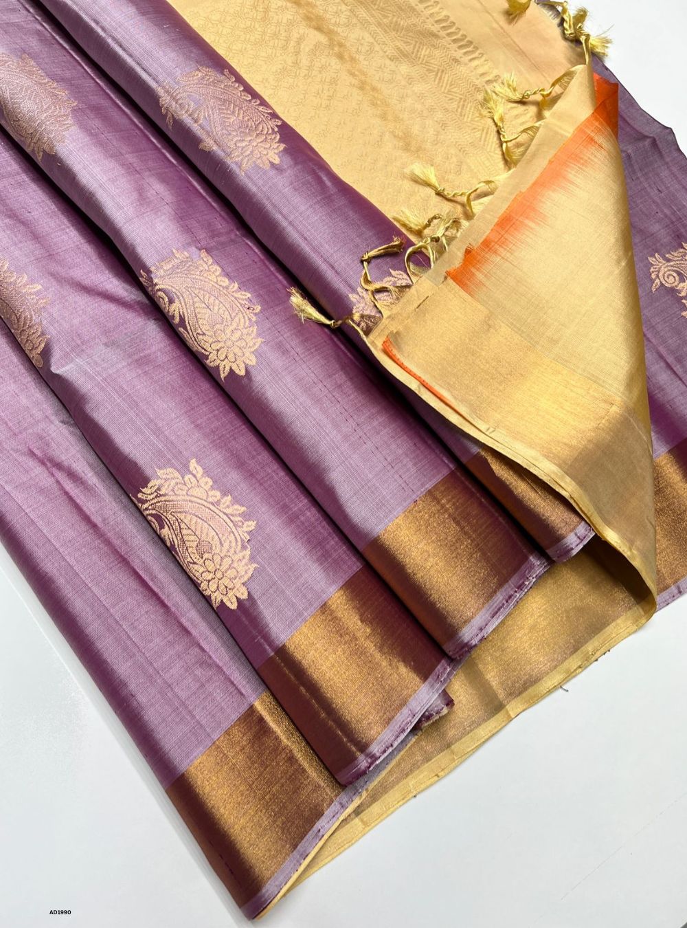 Pale Lavender & Cream - Soft Silk Saree