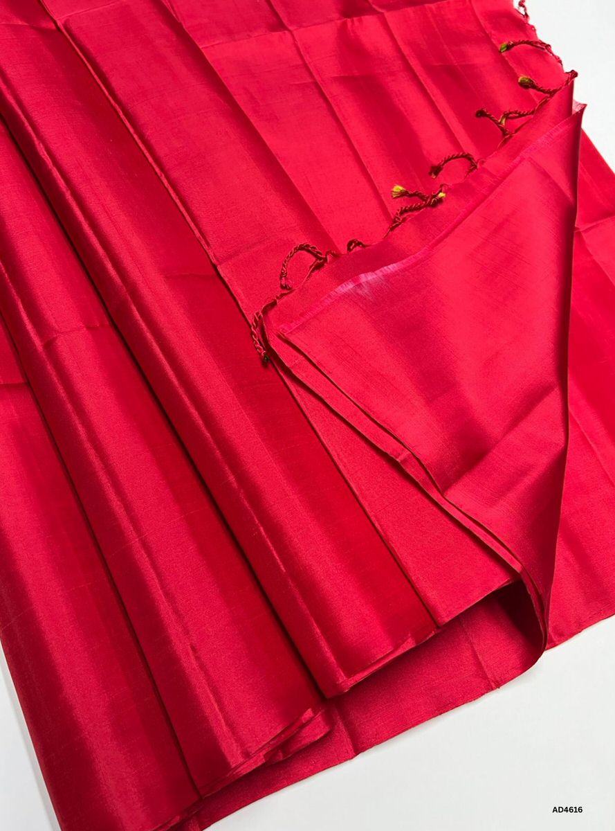 Red - Plain Soft Silk Saree