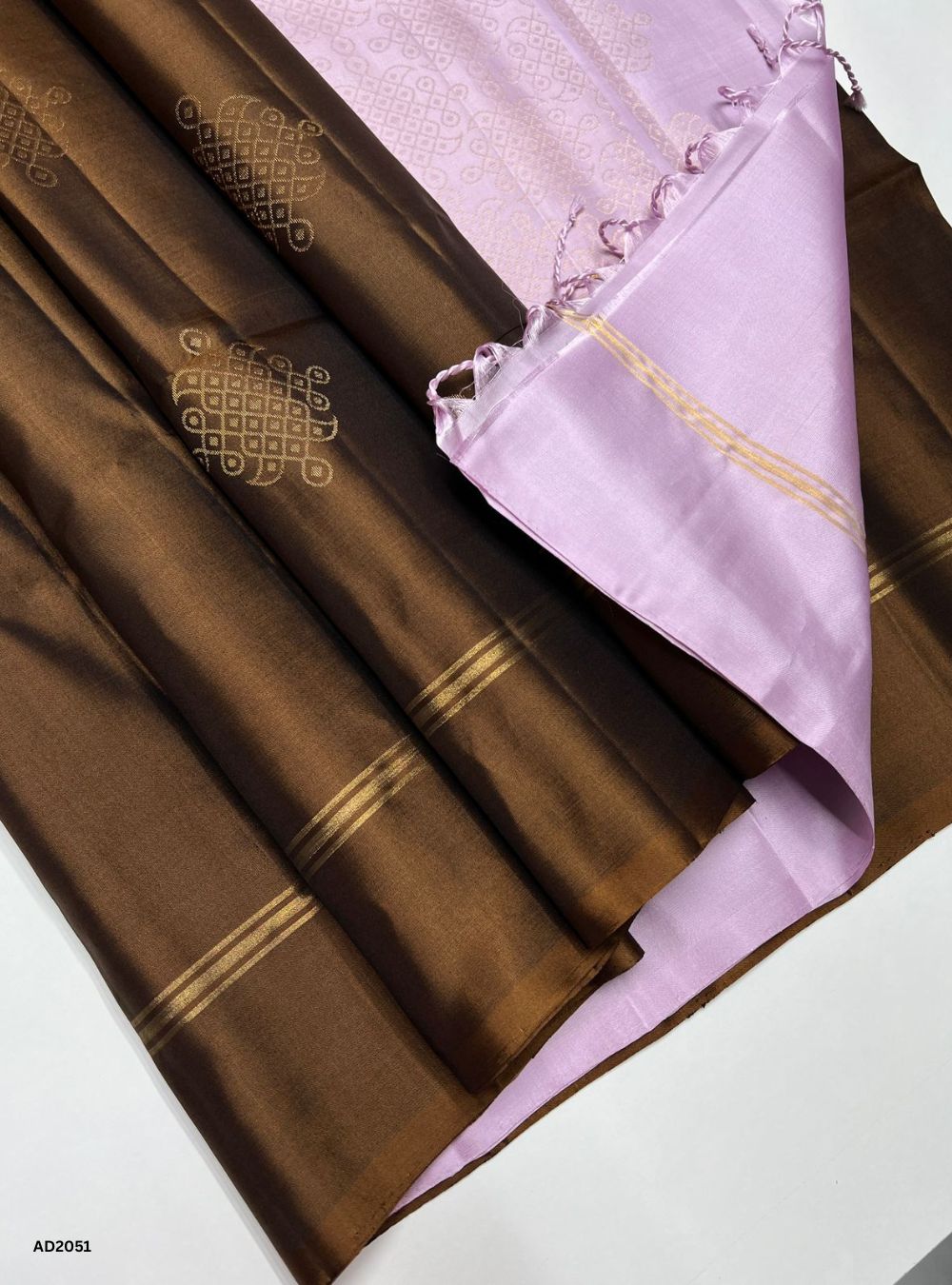 Coco Brown & Light Lavender - Kolam Soft Silk Saree
