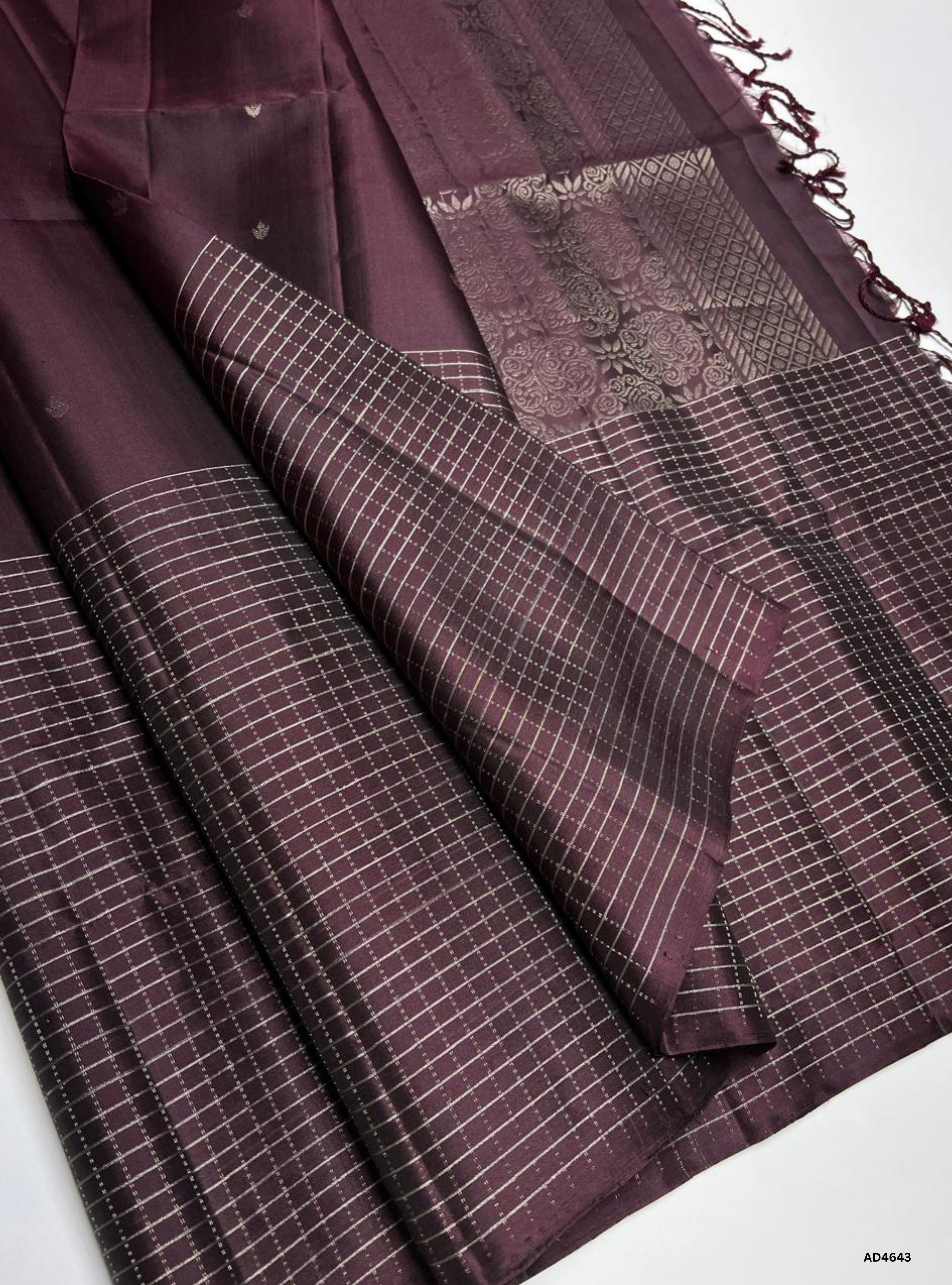 Coffee Brown - Checkerd Fancy Border Soft Silk Saree