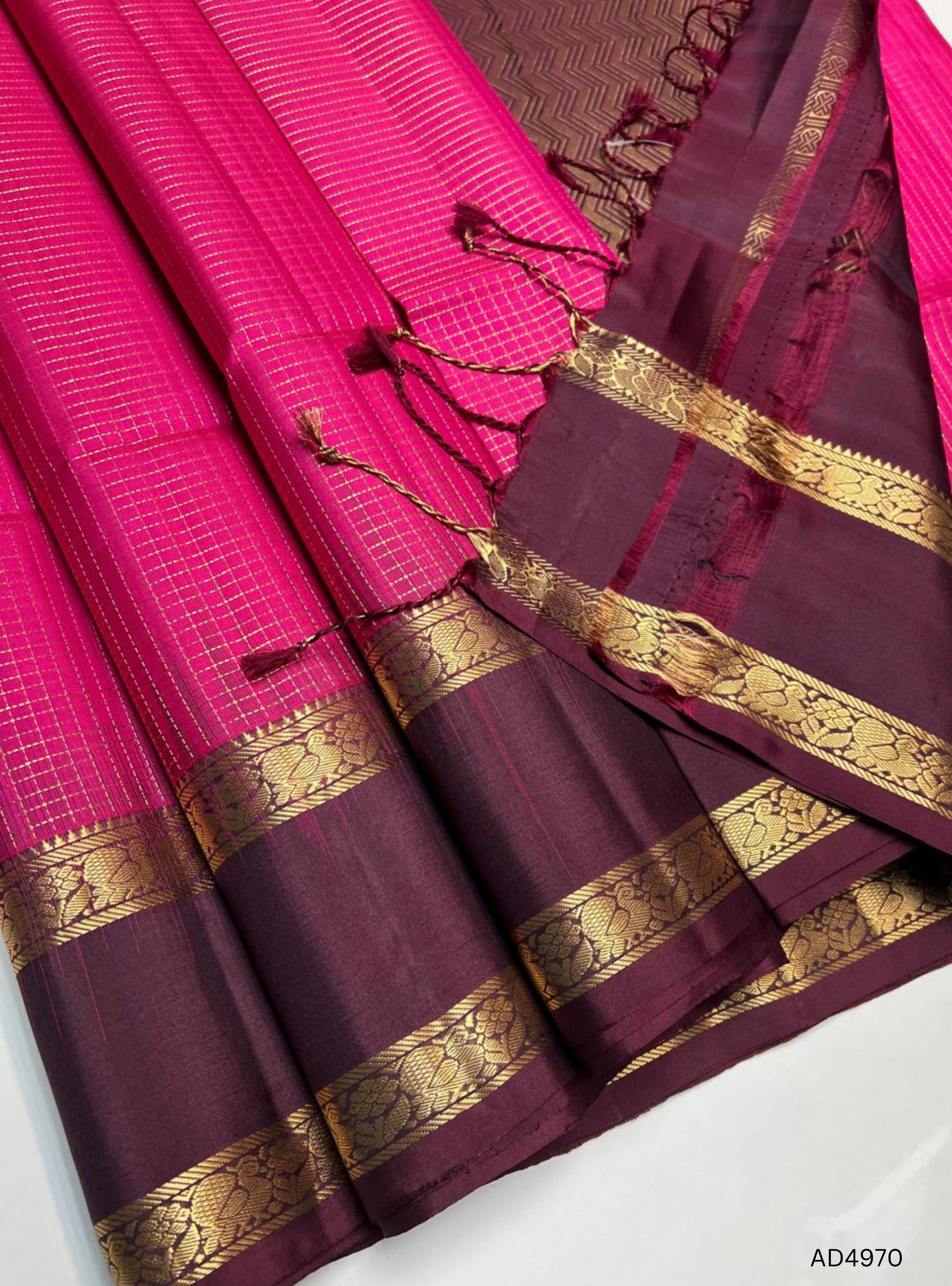 Pink & Burgundy - Checkerd Retta Pet Soft Silk Saree