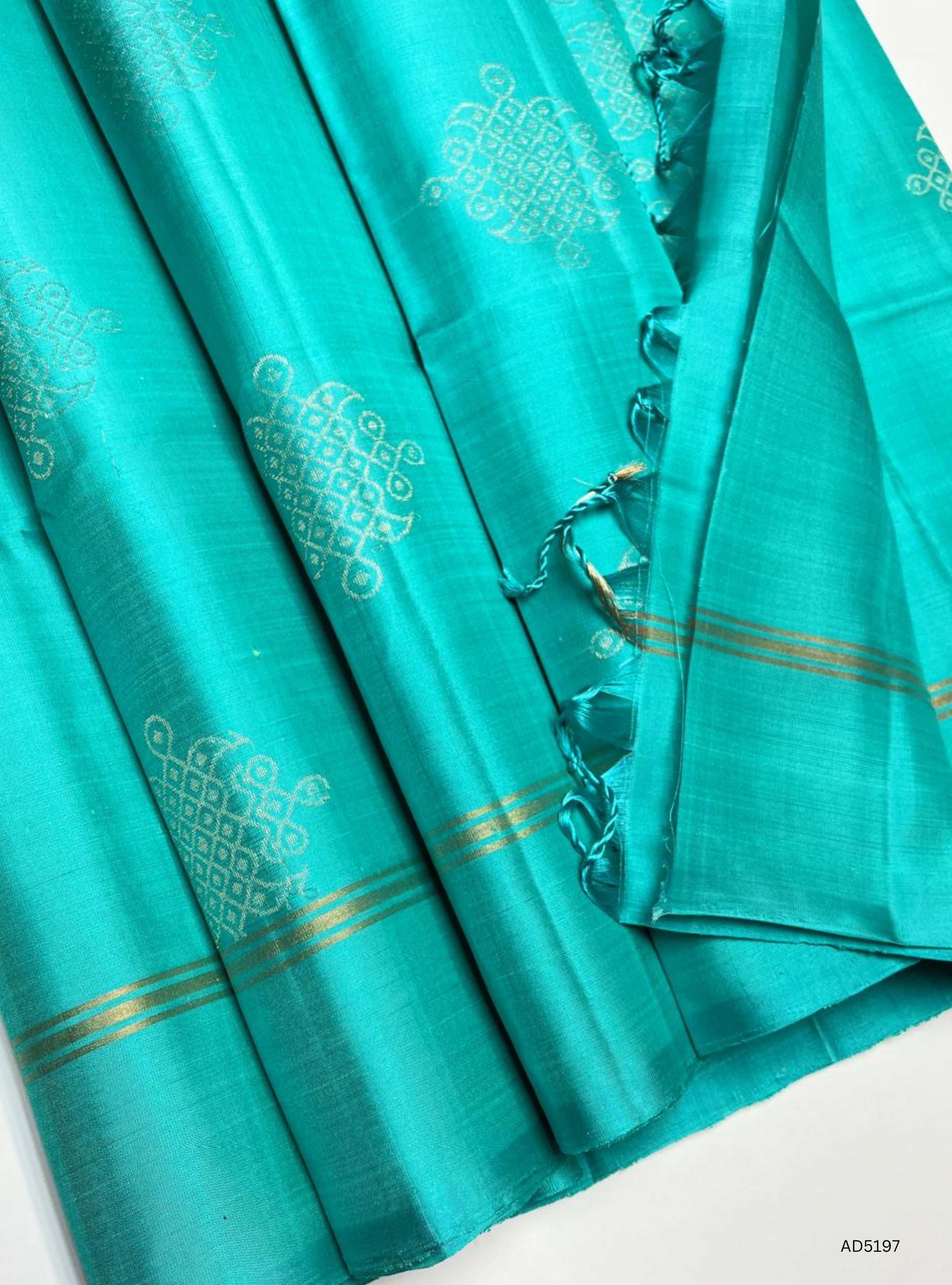 Turquoise - Kolam Soft Silk Saree