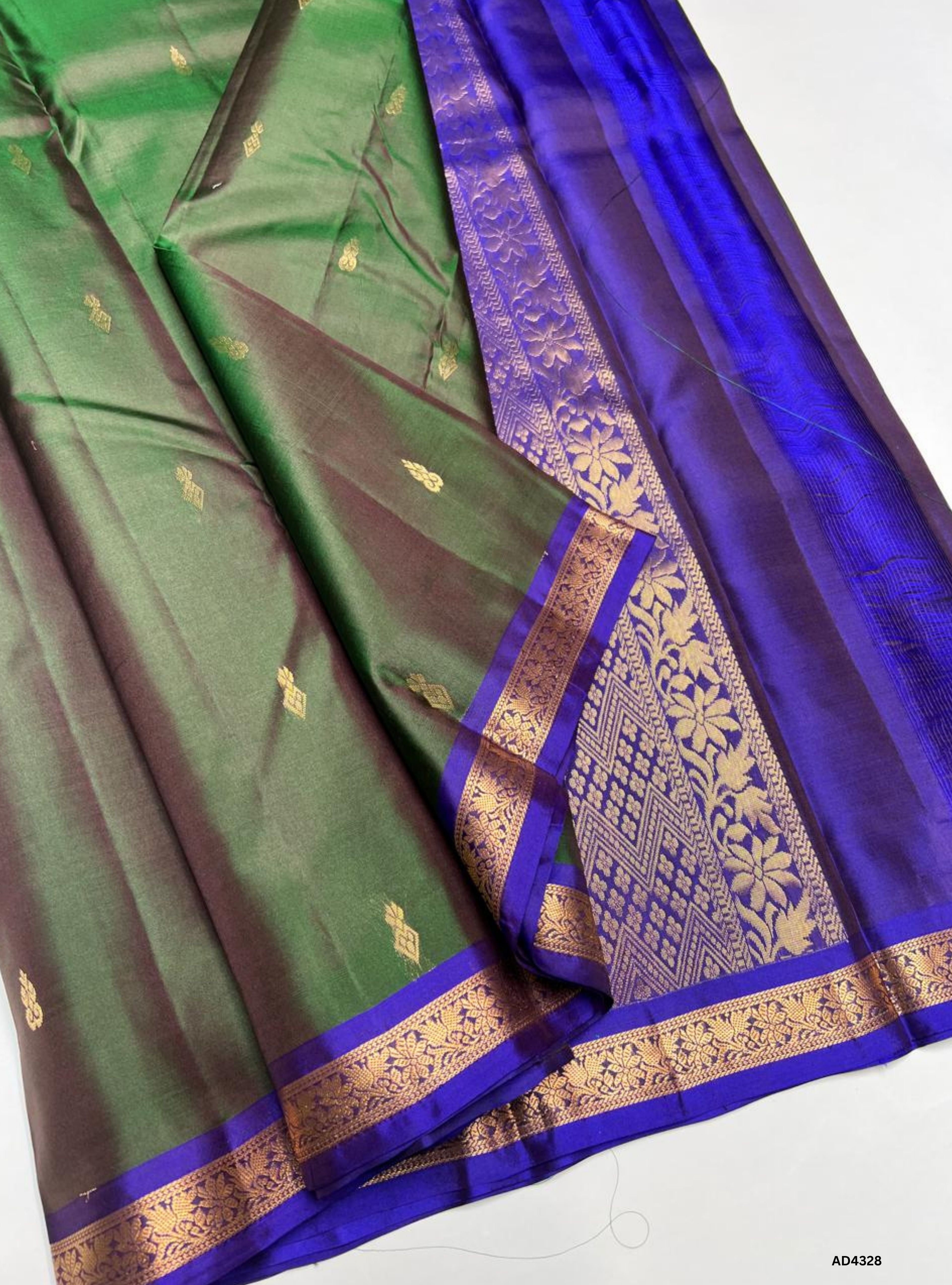 Green & Violet - Soft Silk Saree