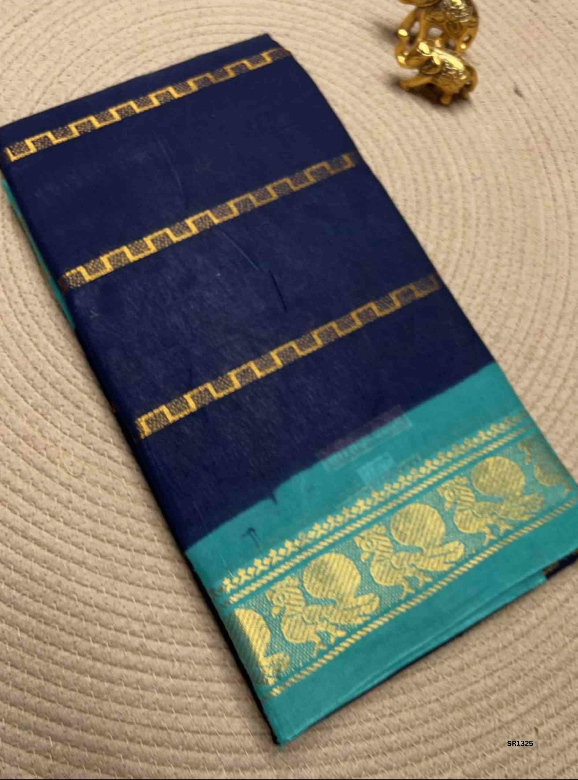 Navy Blue & Rama Green - Velthaari Chungudi Cotton Saree