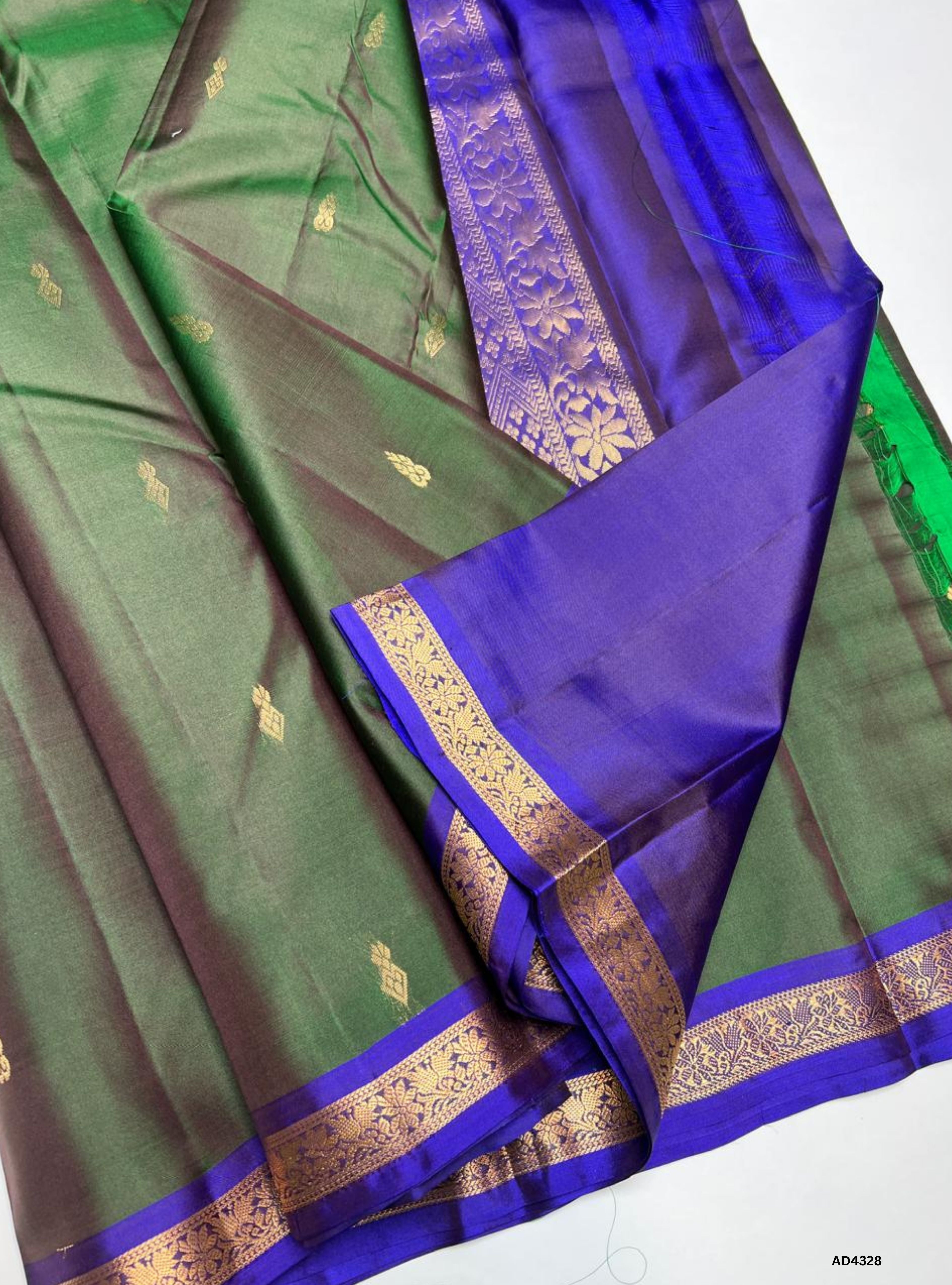 Green & Violet - Soft Silk Saree