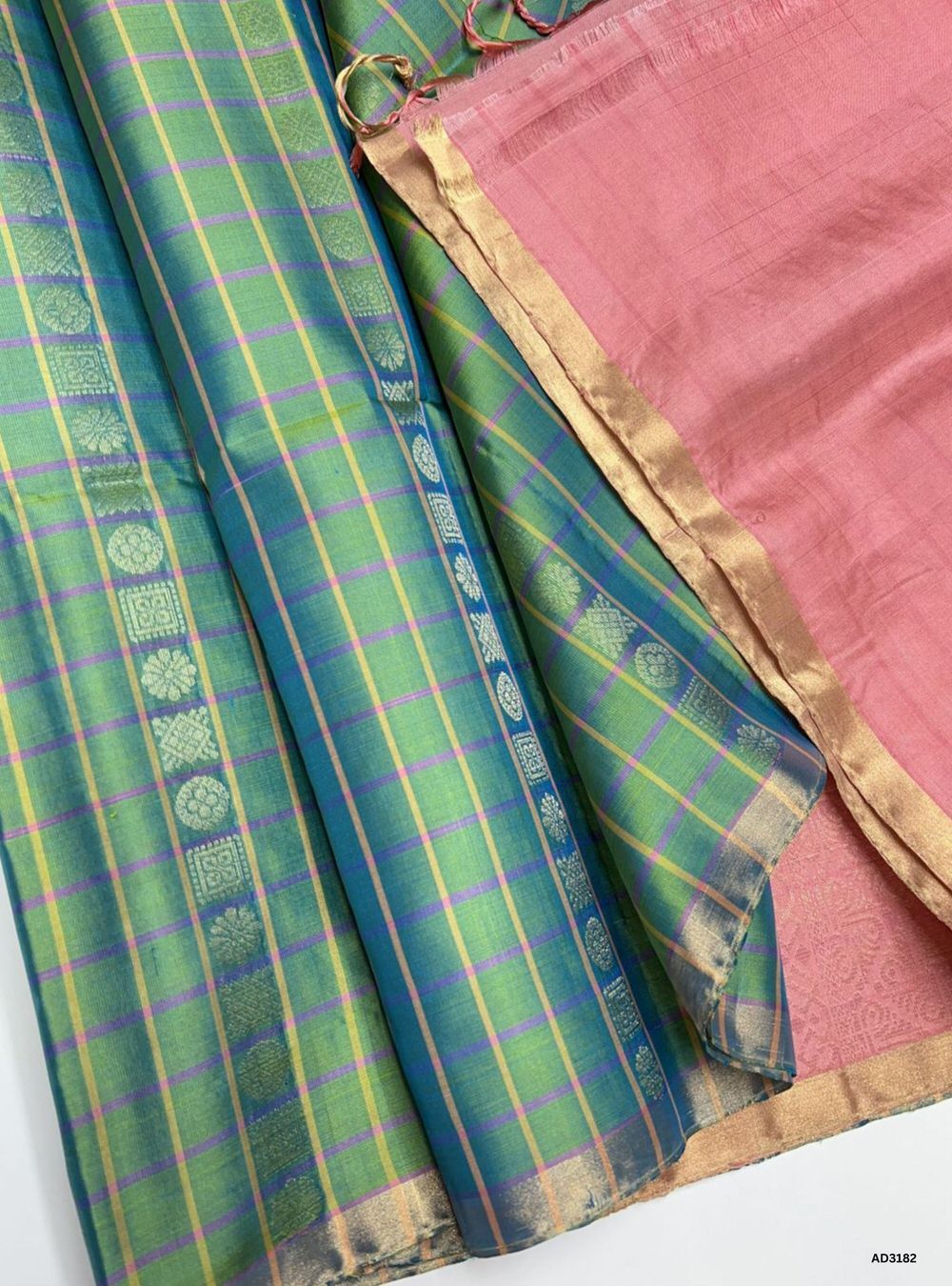 Dual Tone Green & Peach - Soft Silk Saree