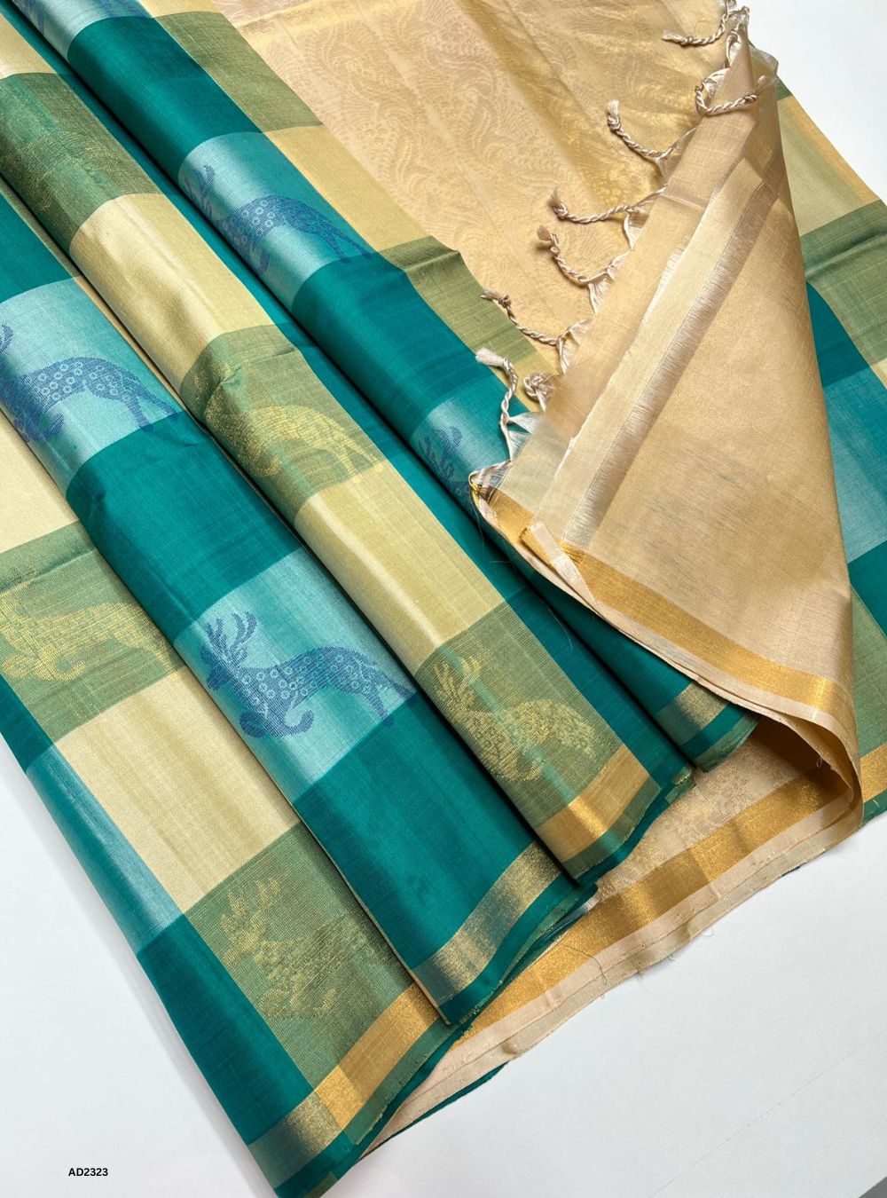 Rama Green & Cream - Soft Silk Saree