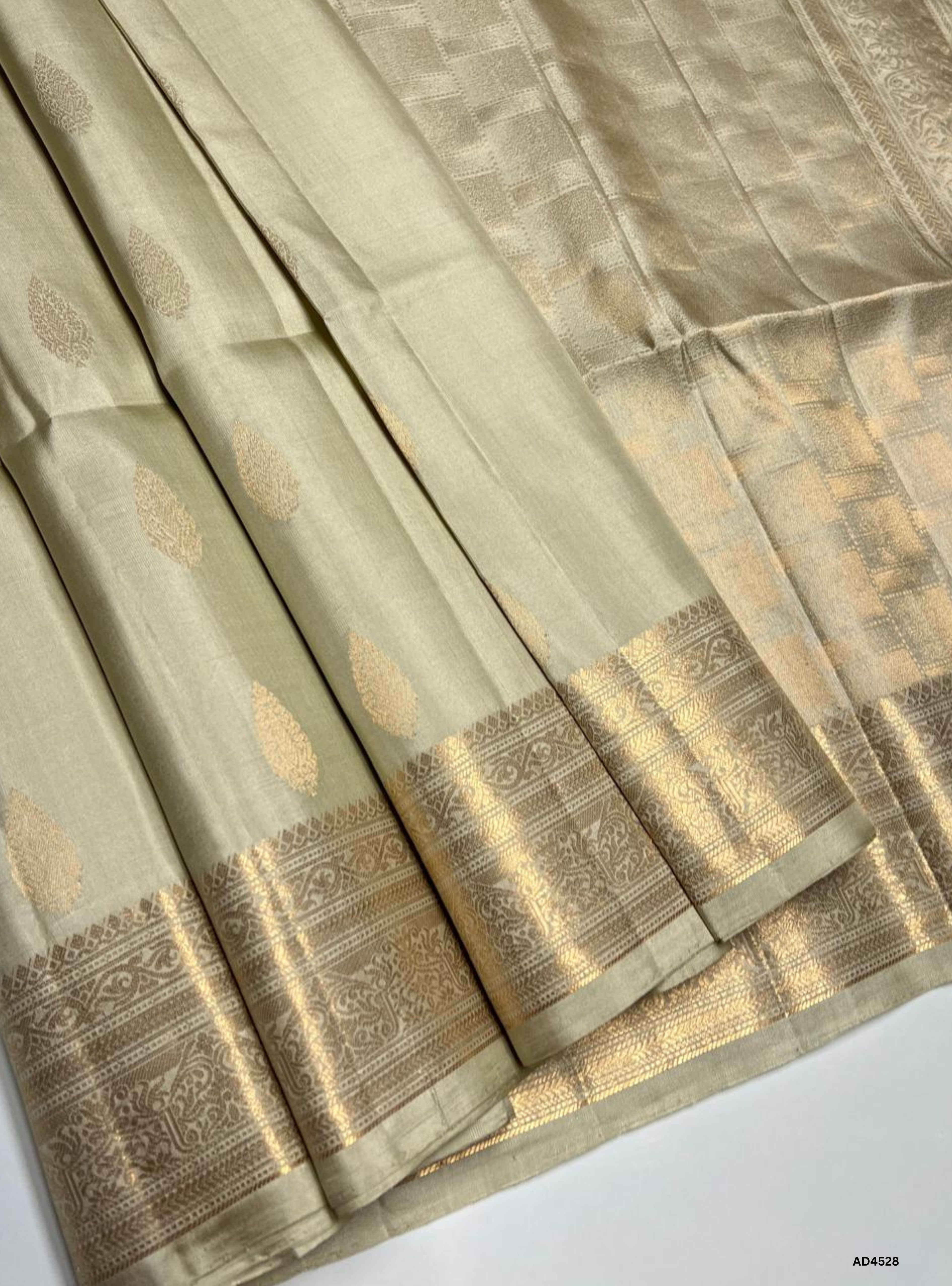 Ivory - Kanchi Border Soft Silk Saree