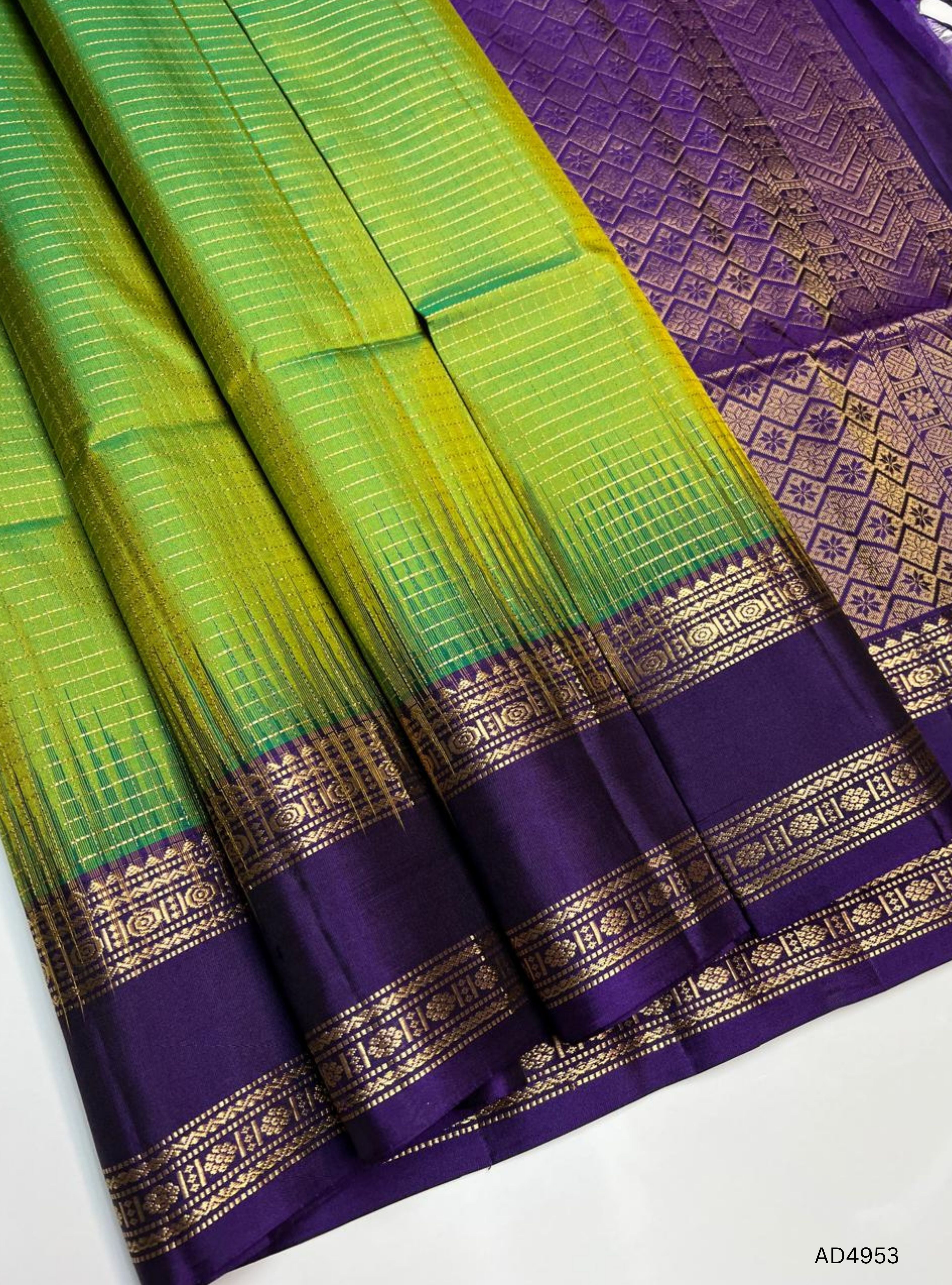 Green & Purple - Checkerd Retta Pet Soft Silk Saree