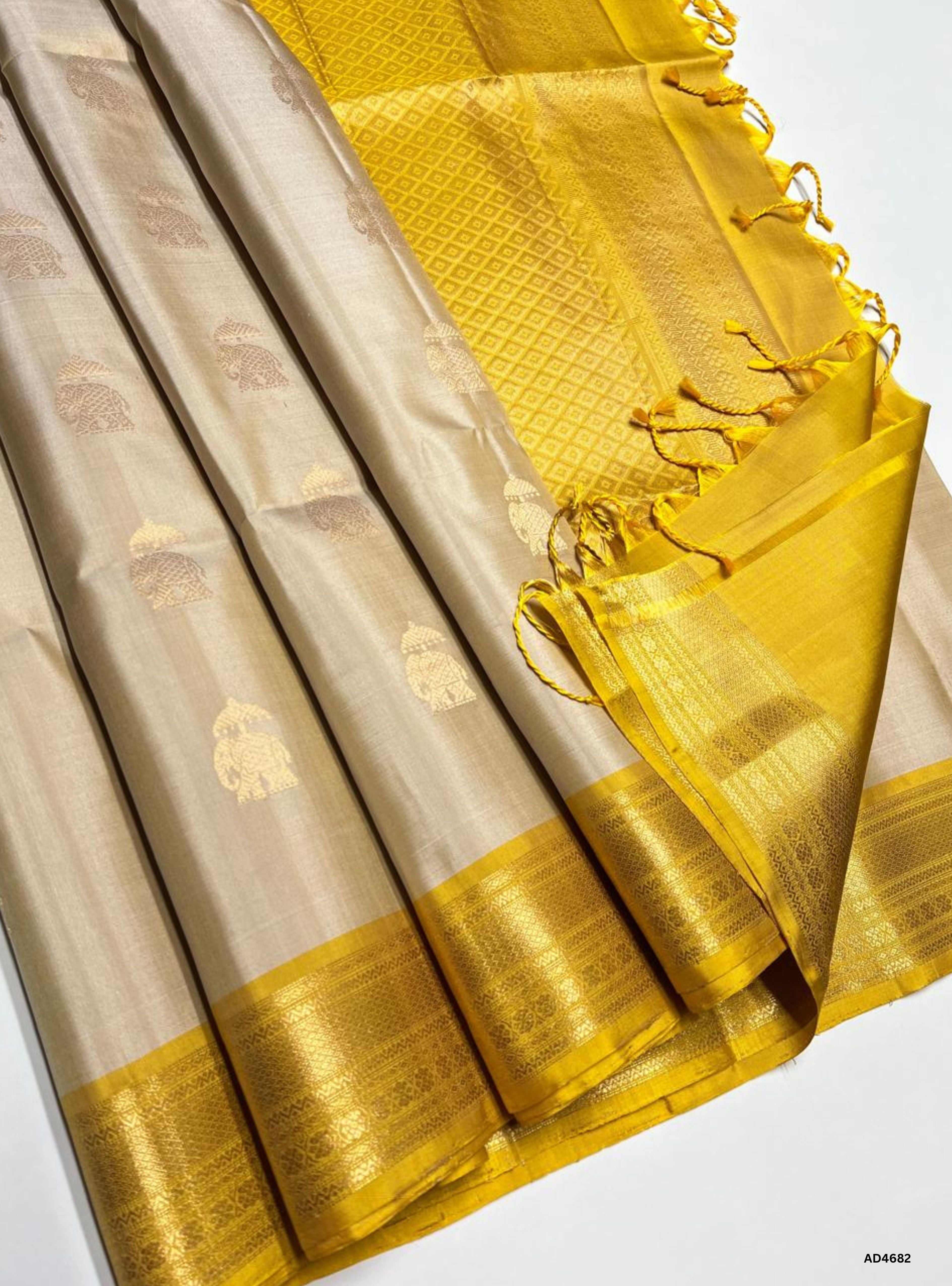 Ivory & Yellow - Kanchi Border Soft Silk Saree