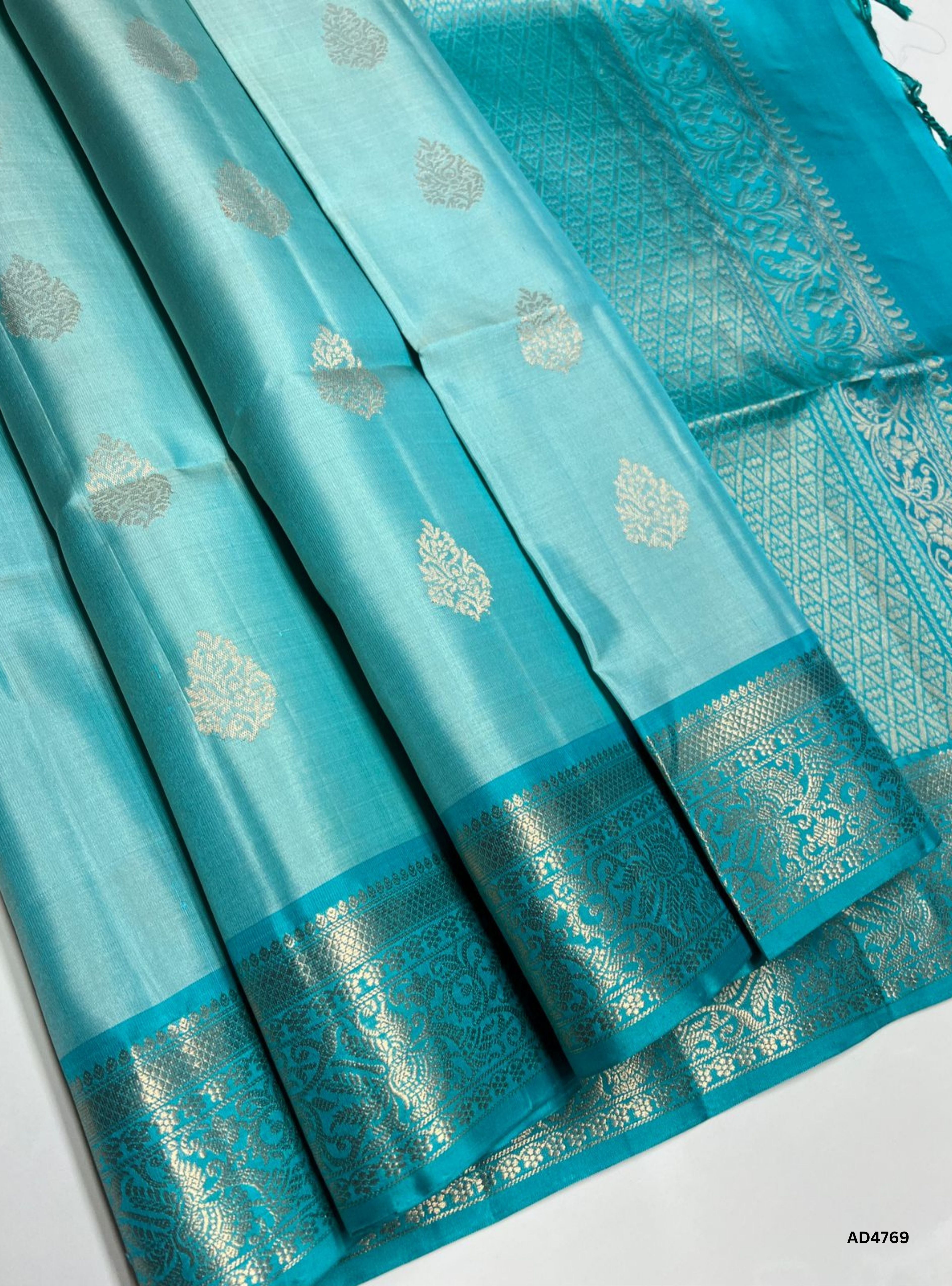 Ice Blue & Rama Green - Kanchi Border Soft Silk Saree