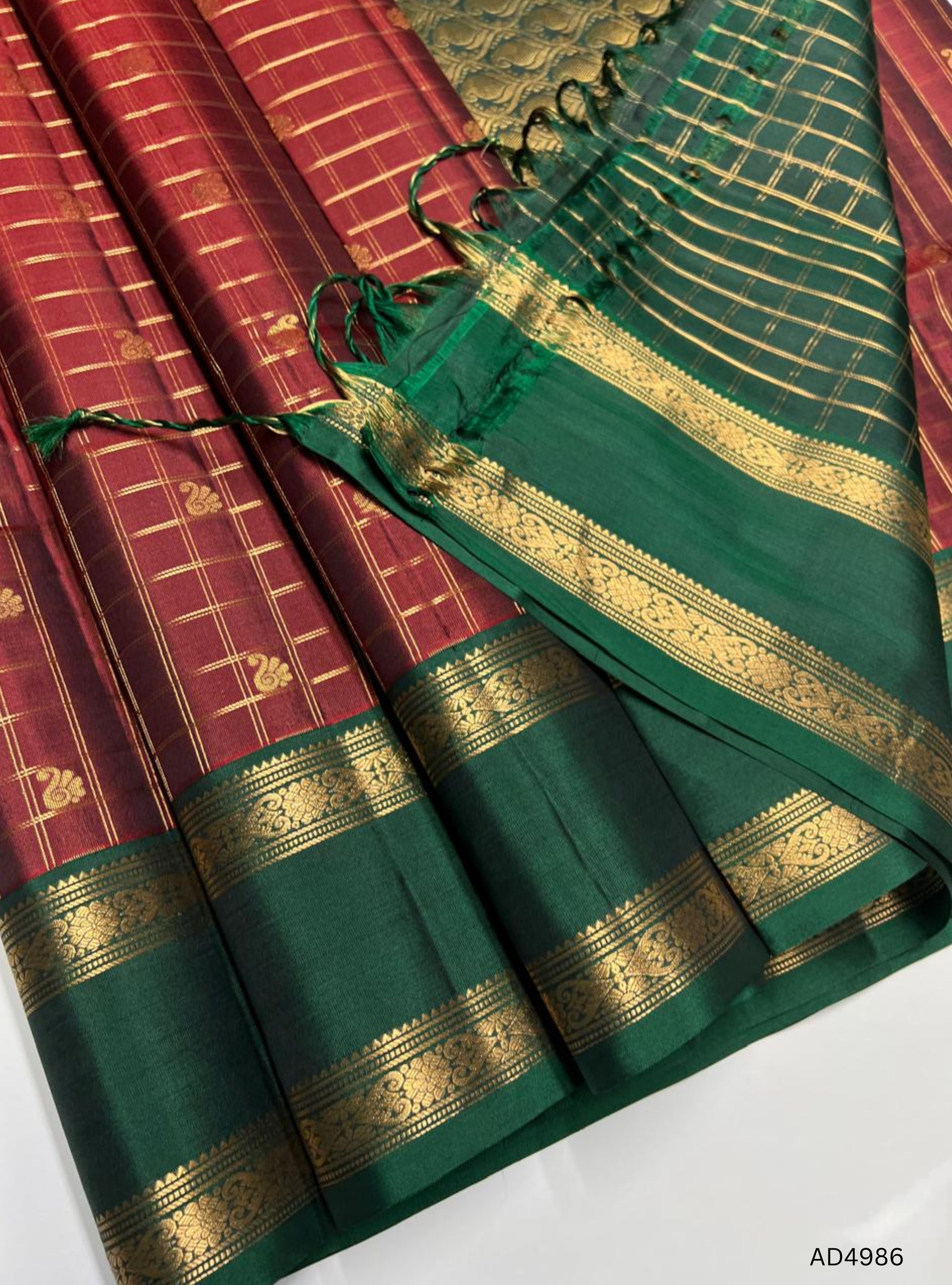 Maroon & Green - Checkerd Retta Pet Soft Silk Saree