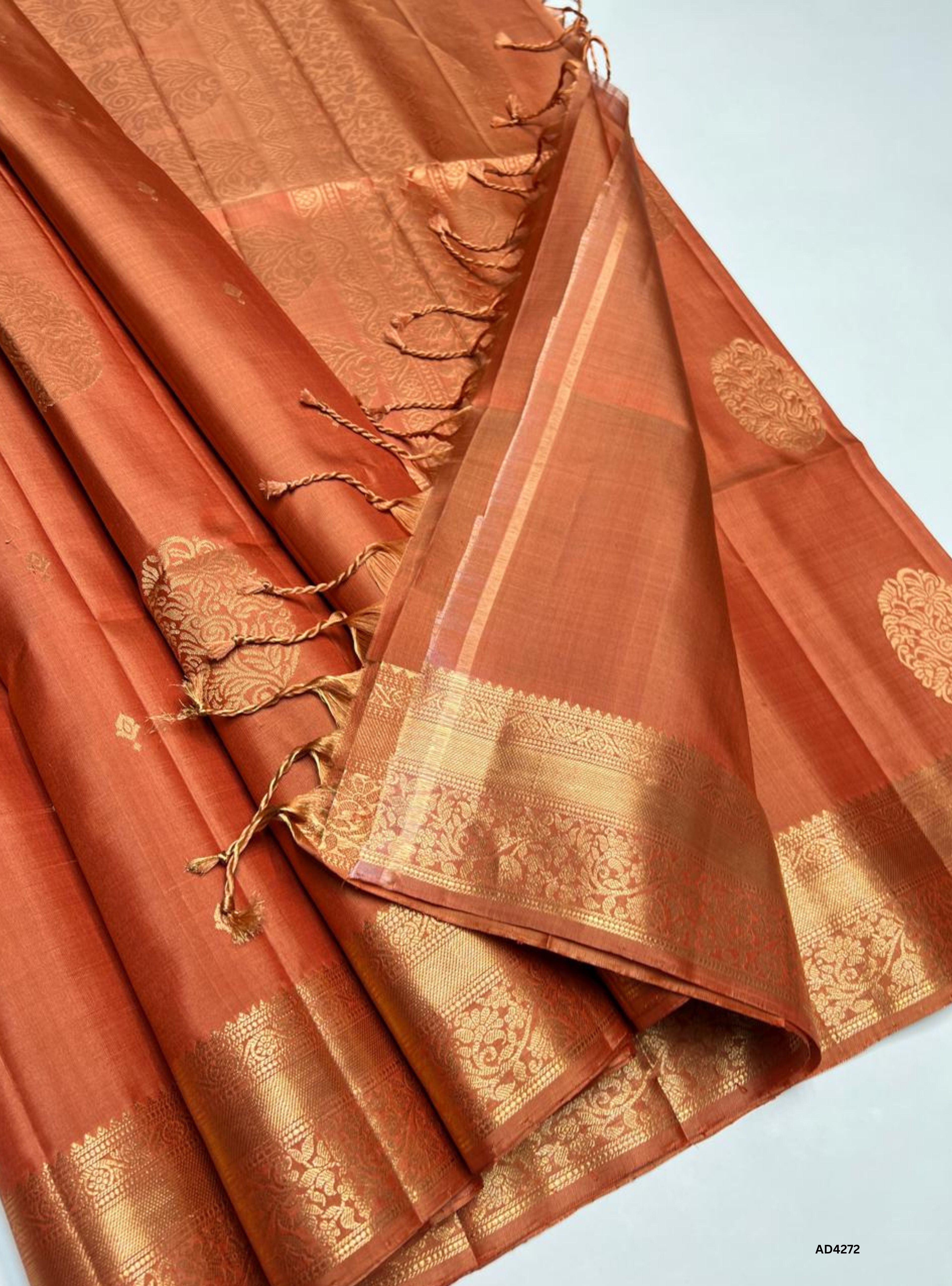 Dual Tone Copper - Kanchi Border Soft Silk Saree