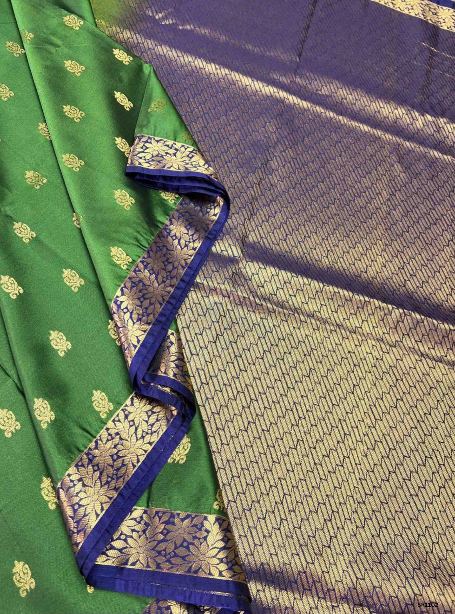 Green & Navy - Semi Silk Saree