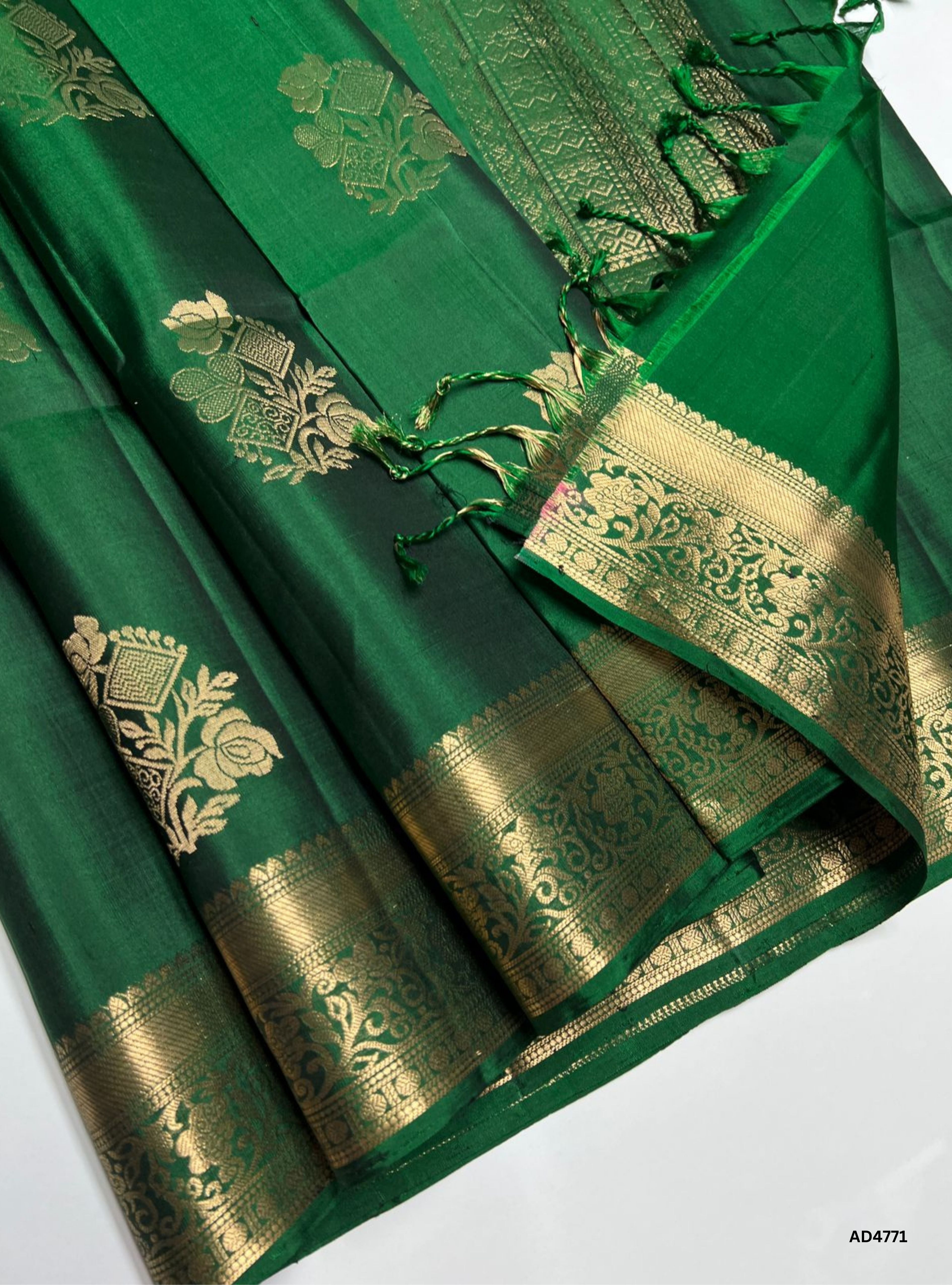 Green - Kanchi Border Soft Silk Saree