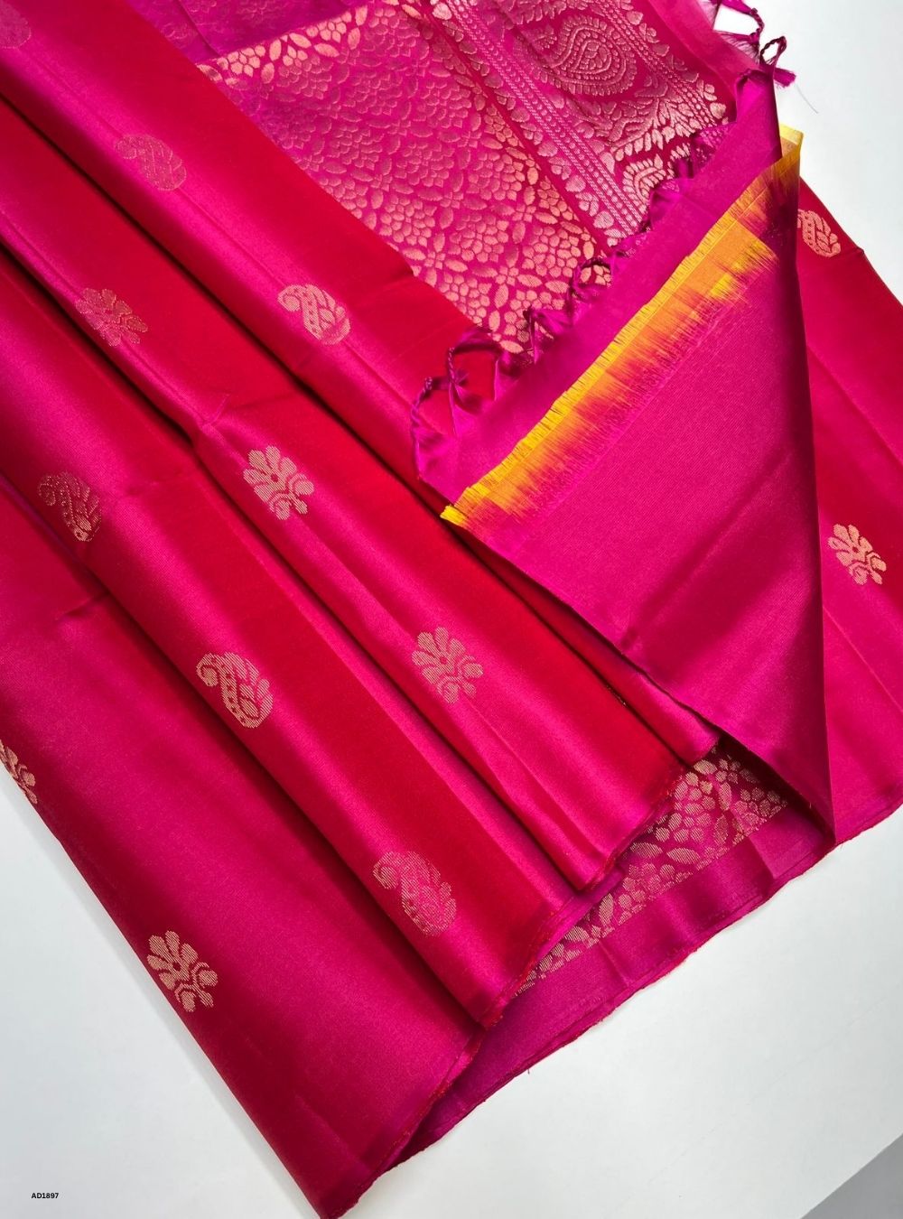 Pink - Soft Silk Saree