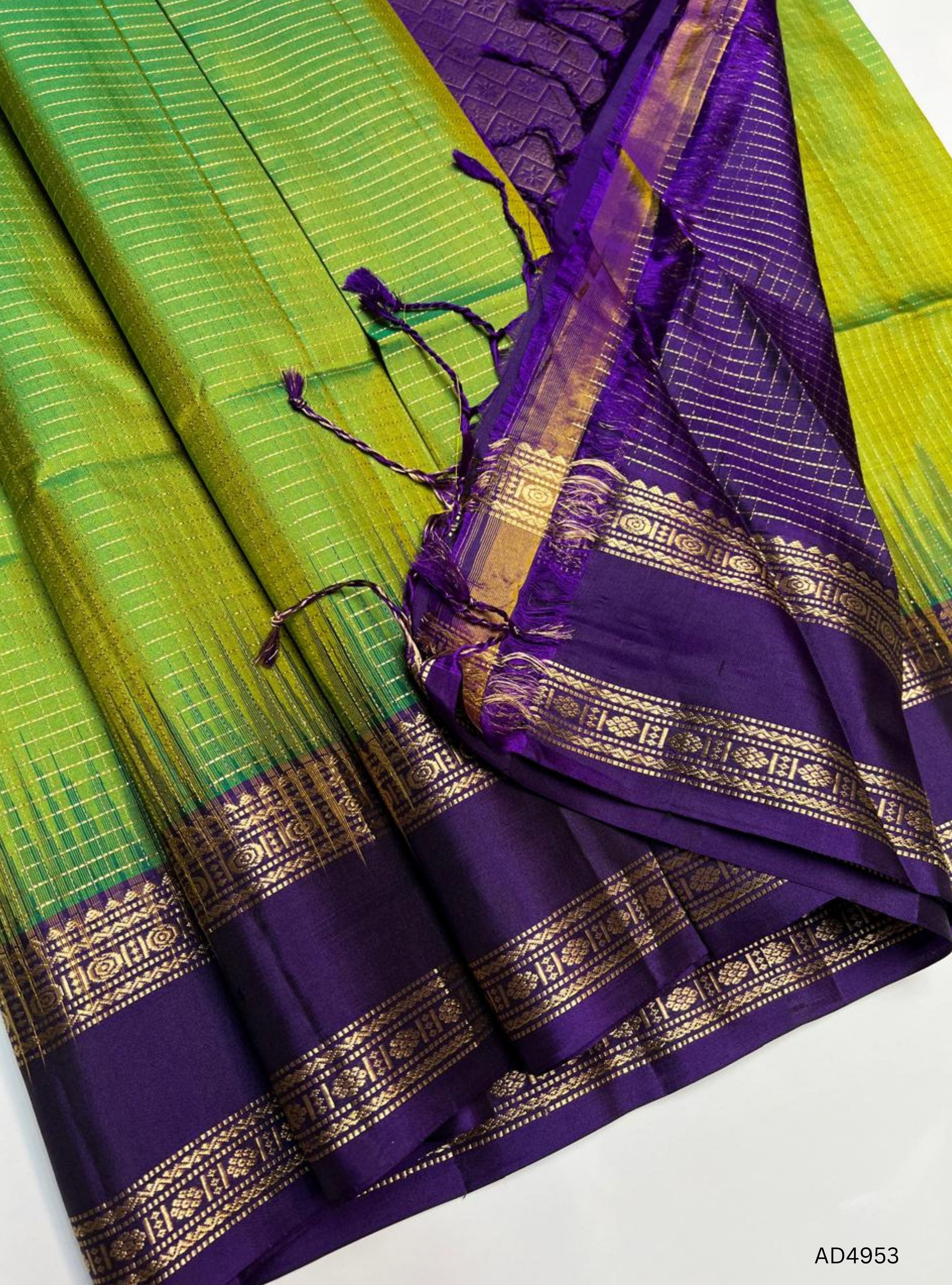 Green & Purple - Checkerd Retta Pet Soft Silk Saree