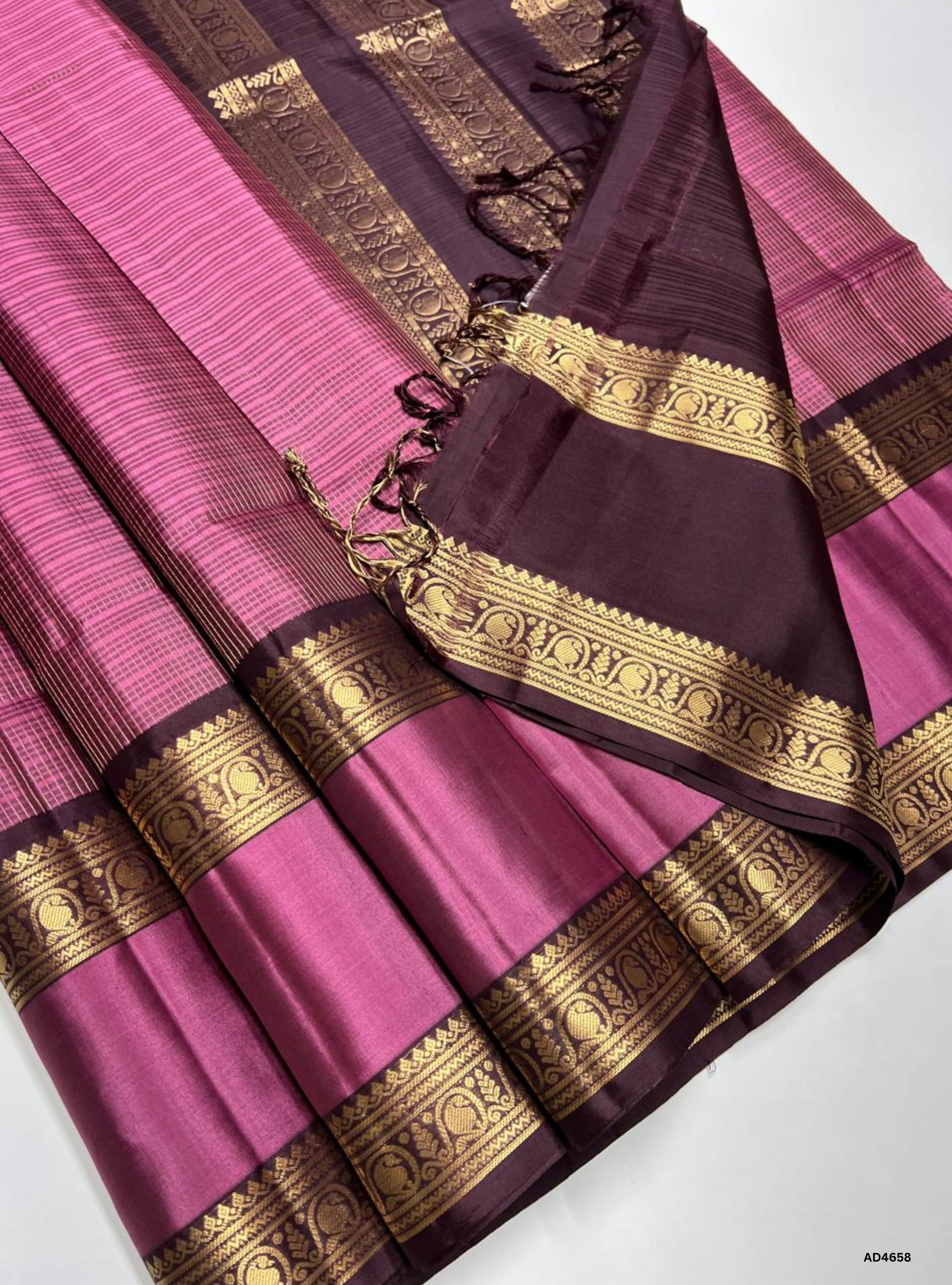 Mulberry & Coffee Brown - Checkerd Retta Pet Border Soft Silk Saree