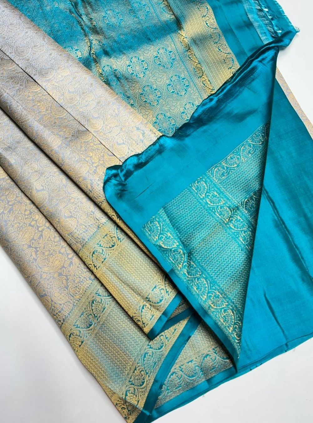 Grey & Rama Green - Soft Silk Saree