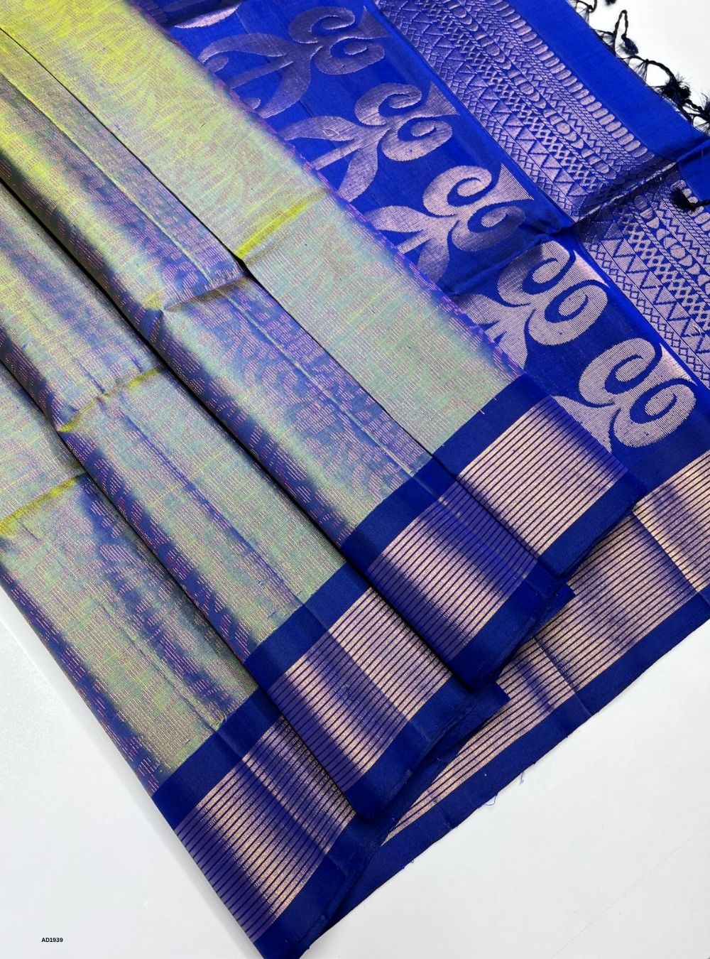 Dual Tone Green & Navy -Soft Silk Saree