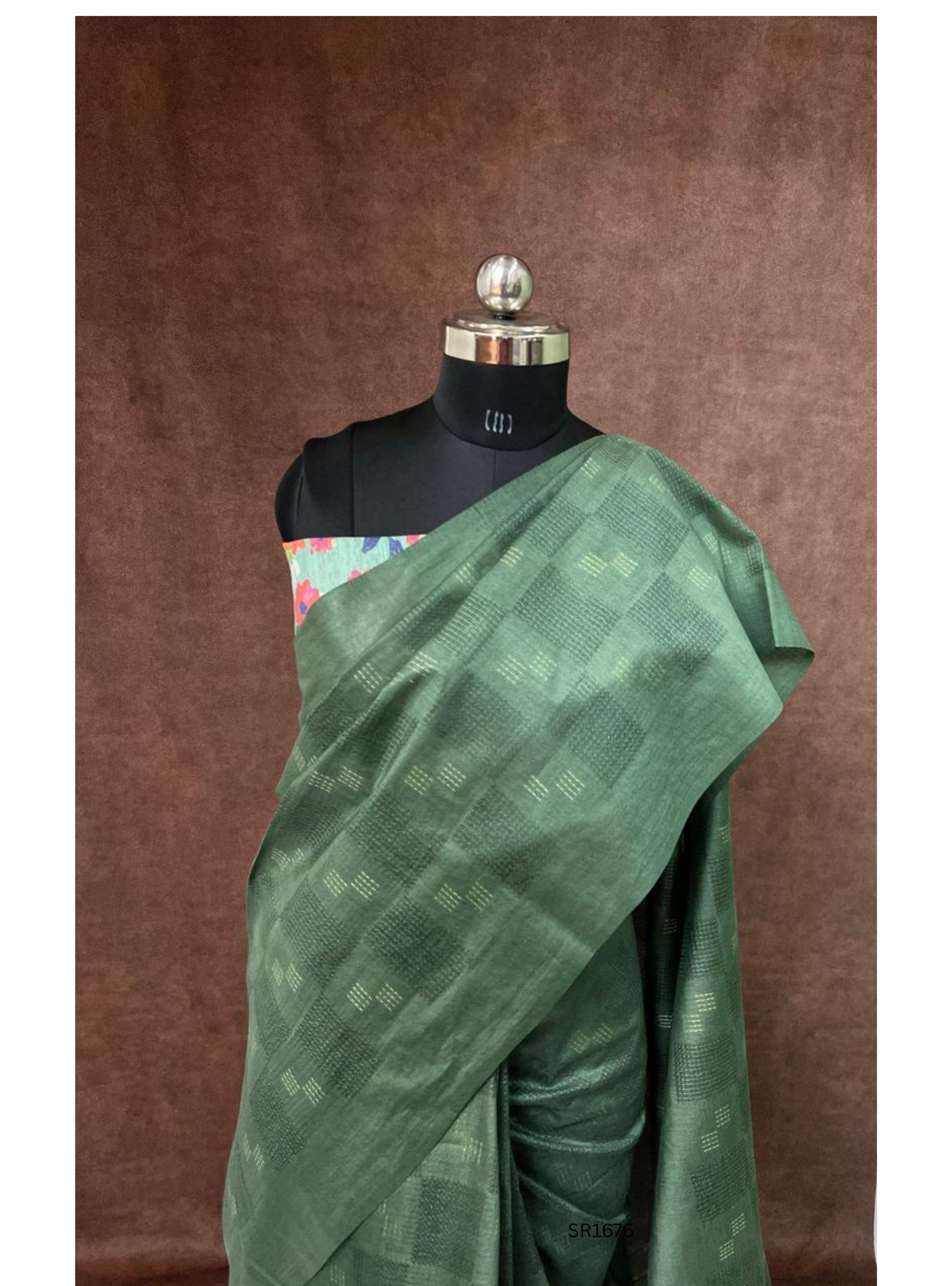 Green - Moonga Silk Saree