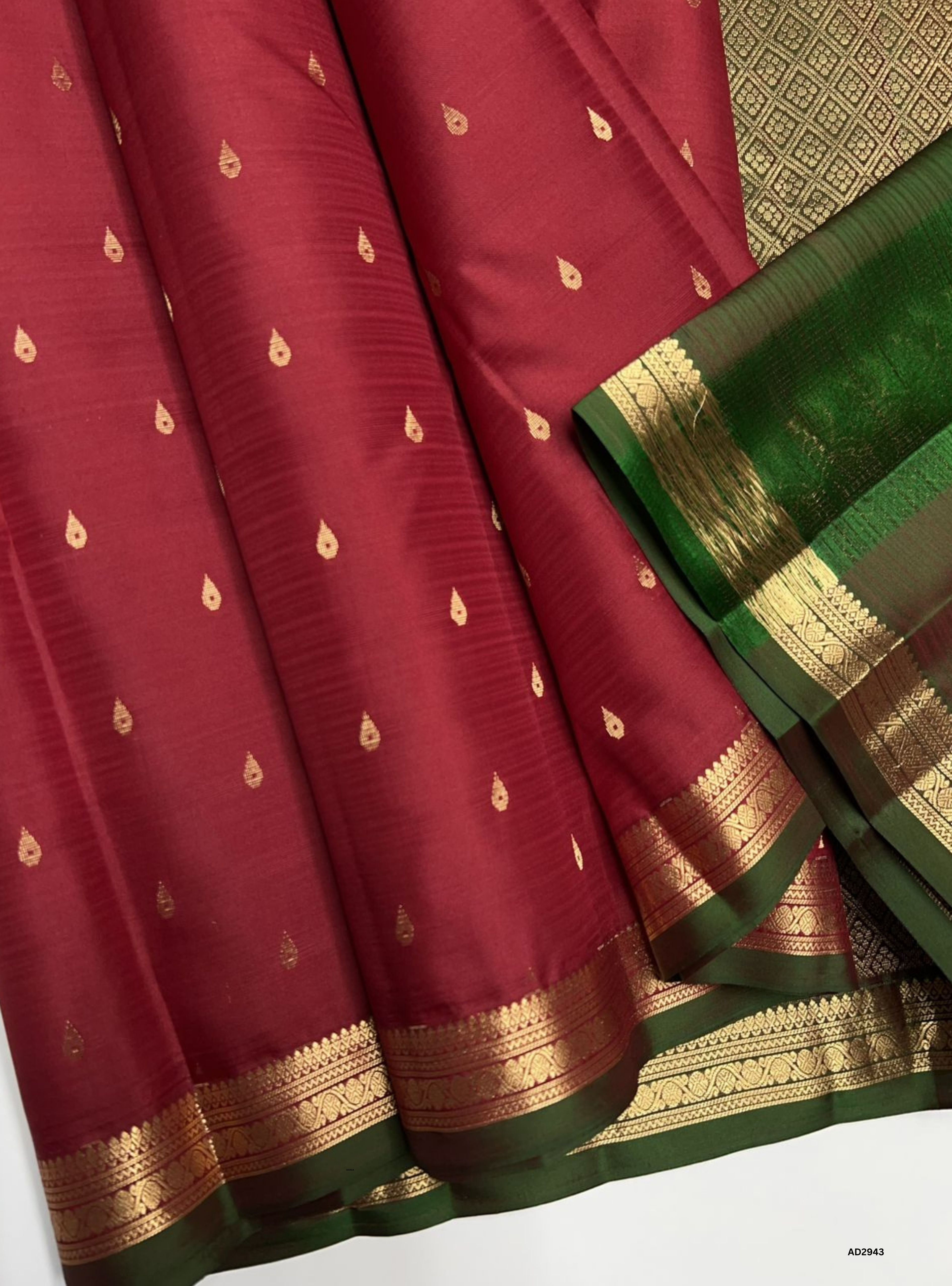 Red & Green - Soft Silk Saree