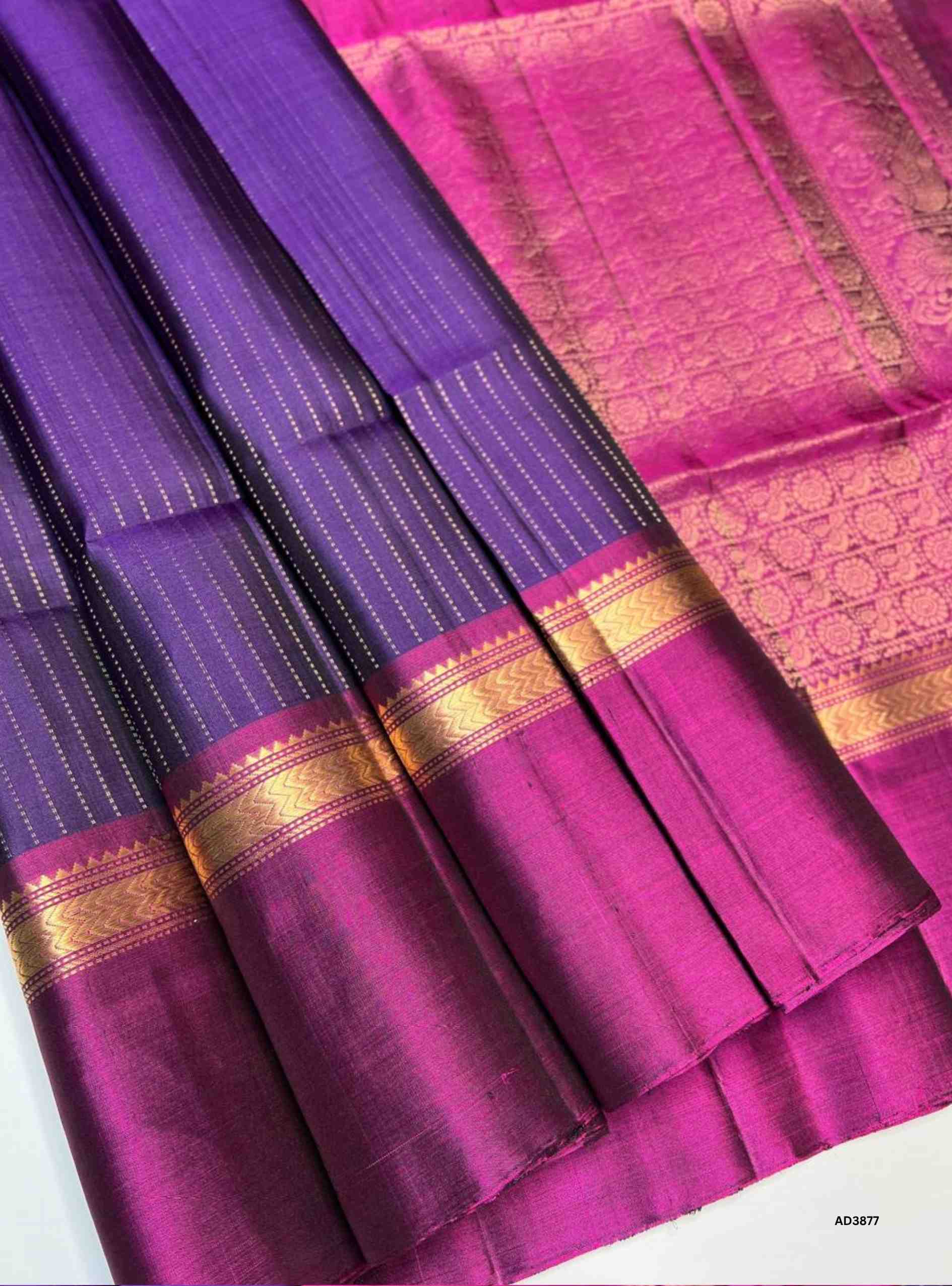 Purple & Meganta - Vairoosi Kanchi Border Soft Silk Saree