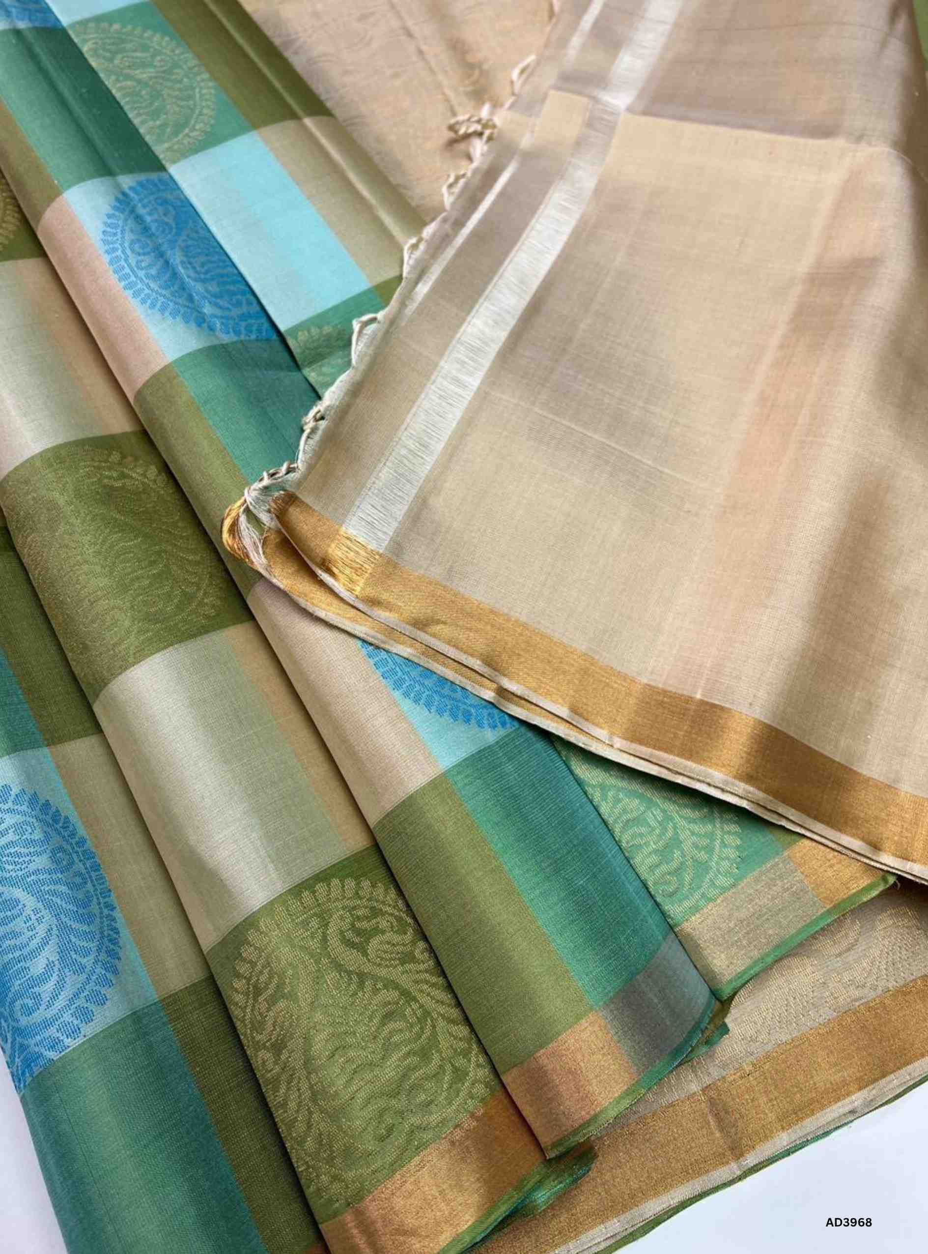 Beige & Aqua - Pazhum Pazhamum Soft Silk Saree