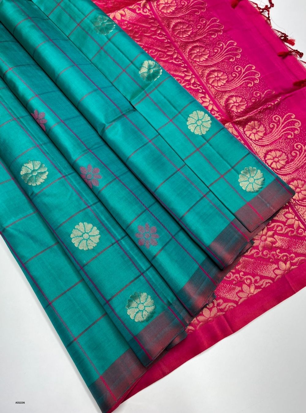 Rama Green & Reddish Pink - Soft Silk Saree