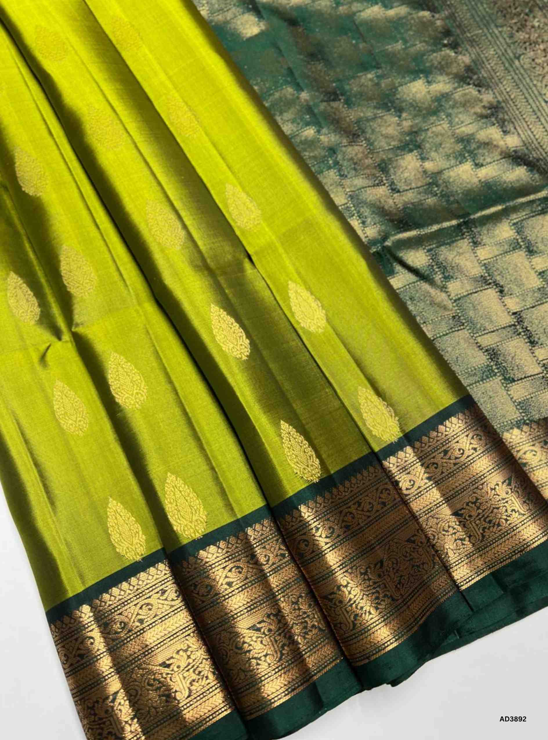 Green Combo - Kanchi Border Soft Silk Saree