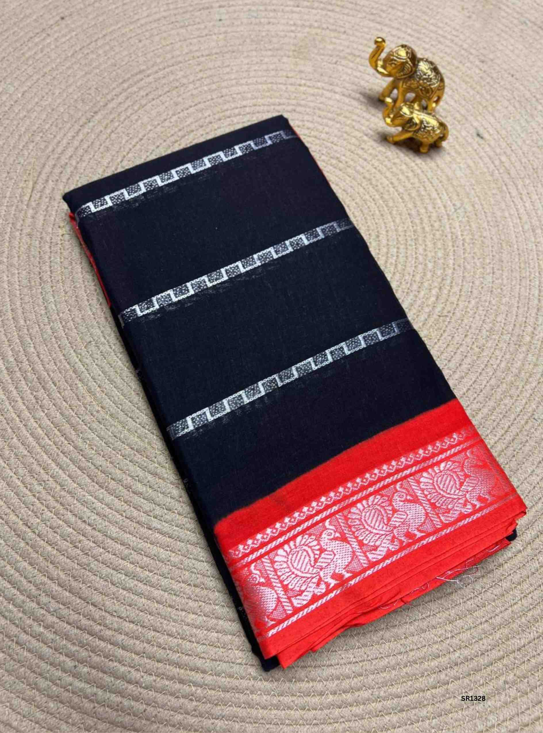Black & Red - Velthaari Chungudi Cotton Saree