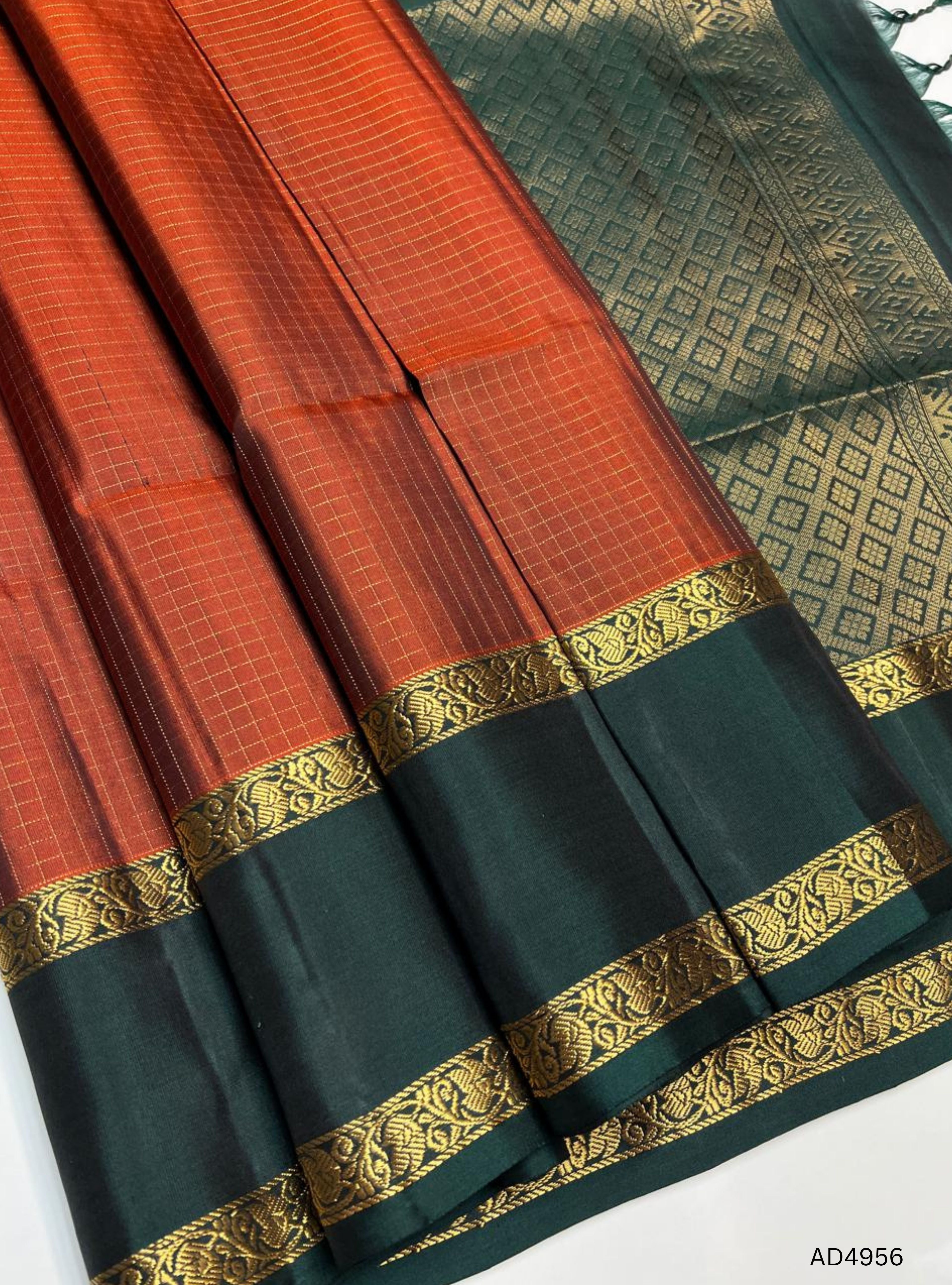 Rust & Green - Retta Pet Soft Silk Saree