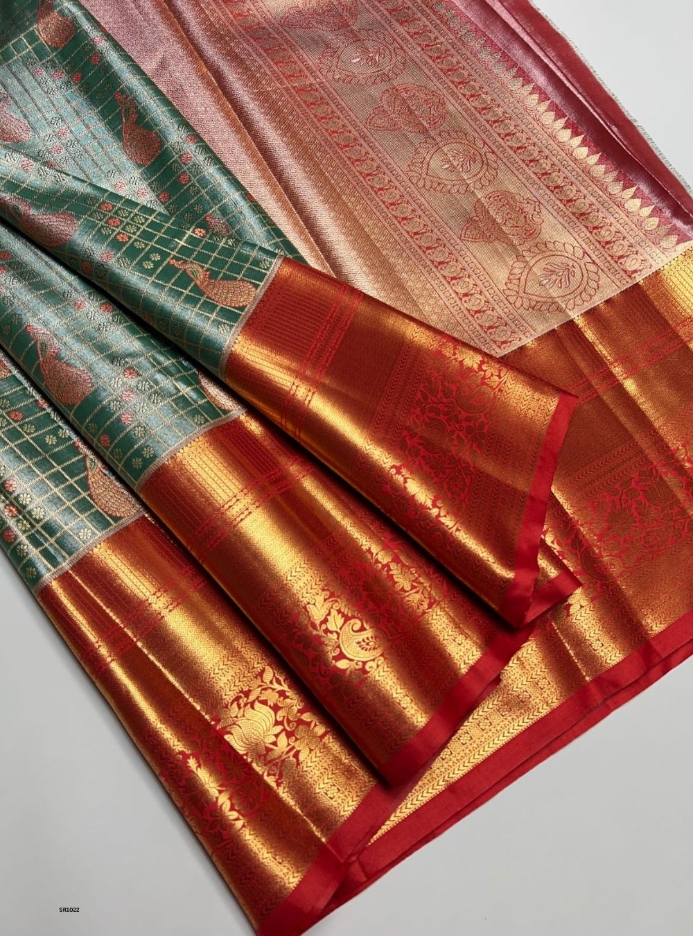 Green & Red - Semi Kanjeevaram Saree