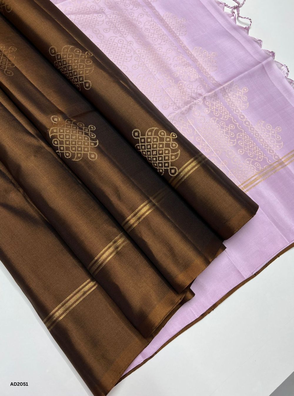 Coco Brown & Light Lavender - Kolam Soft Silk Saree