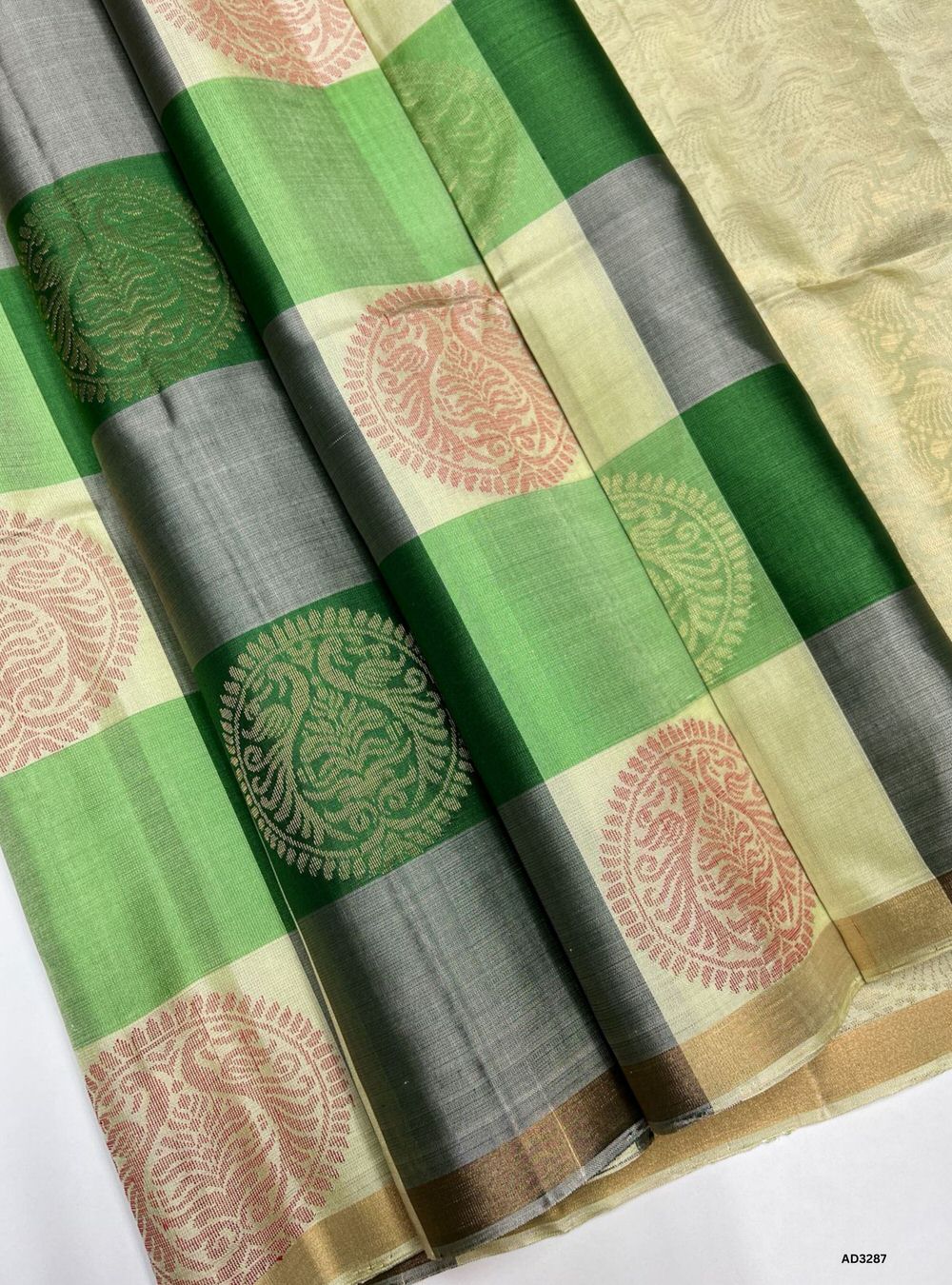"Handwoven Green Pazhum Palamum Soft Silk Saree featuring gold zari motifs and borders"