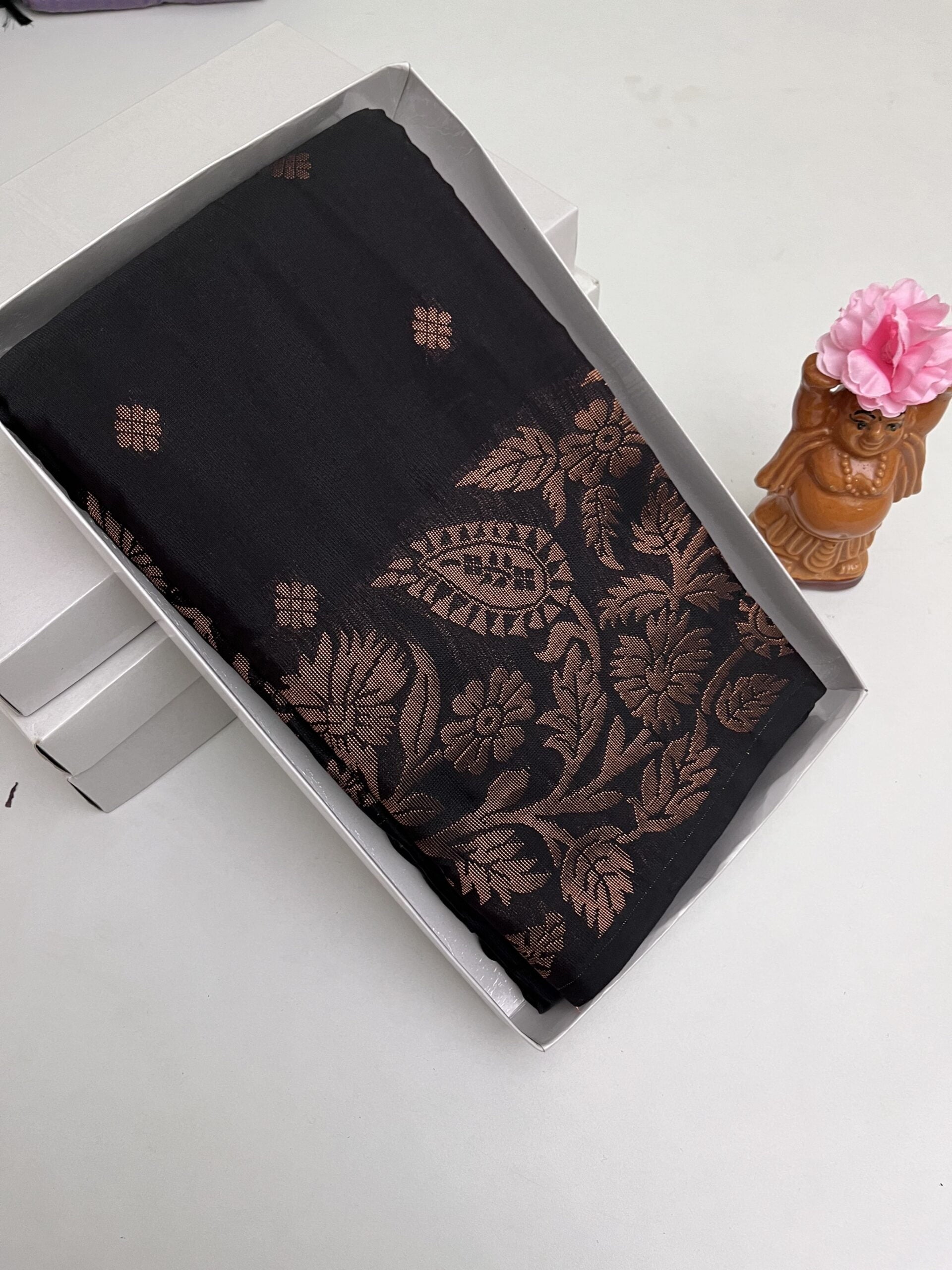 Soft Cotton Double side Turning boder saree in Black color