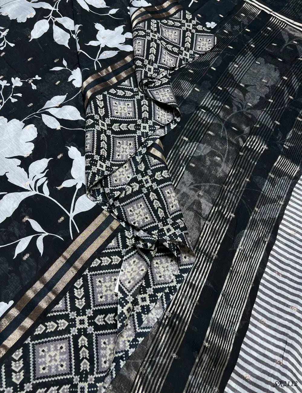 Black - Assam Silk Saree Pallu View