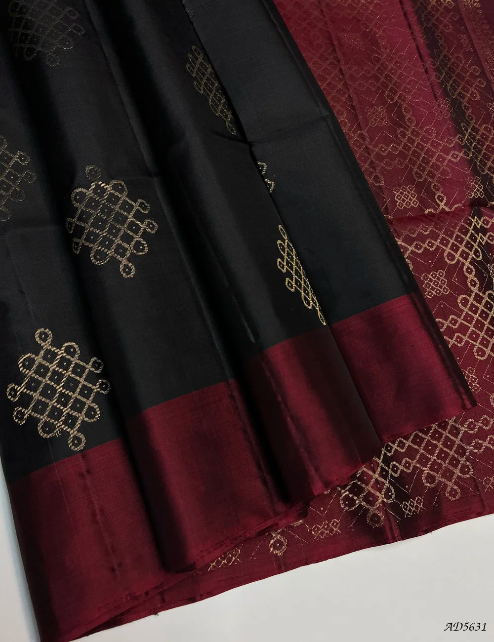 Black & Maroon - Kolam Soft Silk Saree Front View