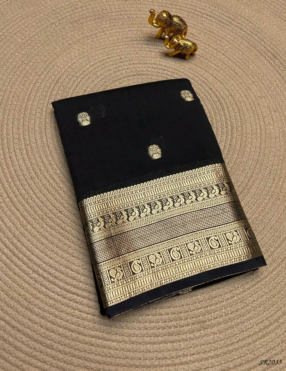 Black - Viscose Saree Front View