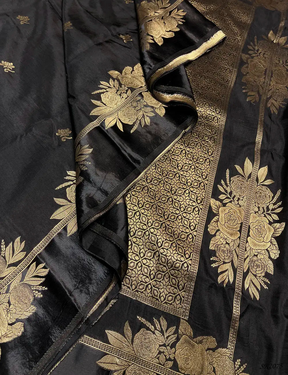 Black - Viscose Satin Saree Pallu View