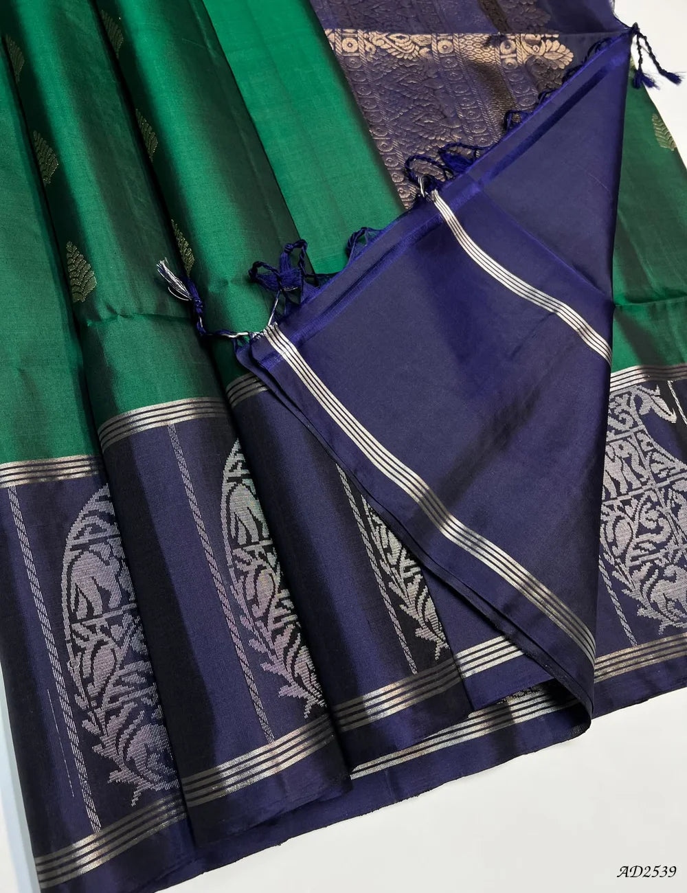 Bottle Green & Navy - Soft Silk Saree Pallu View