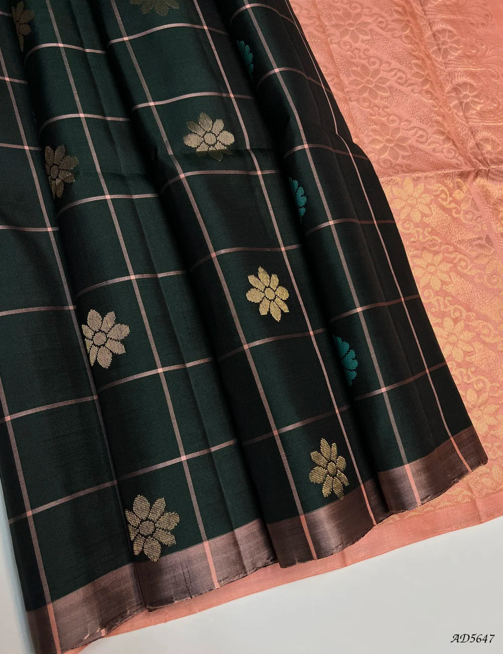 Dark Green & Peach - Checkerd Soft Silk Saree Front View