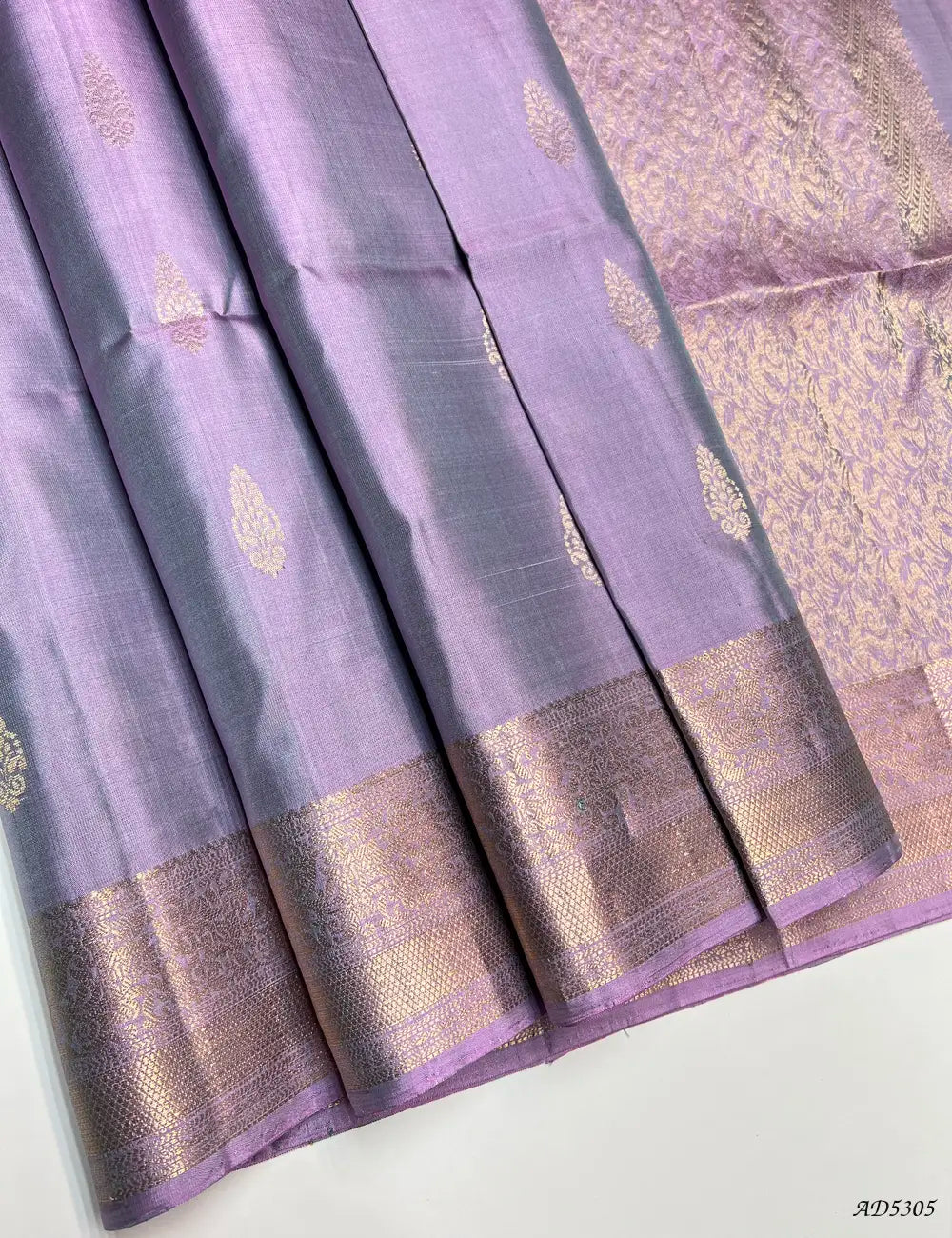 Dual Tone Lilac - Kanchi Border Soft Silk Saree Front View