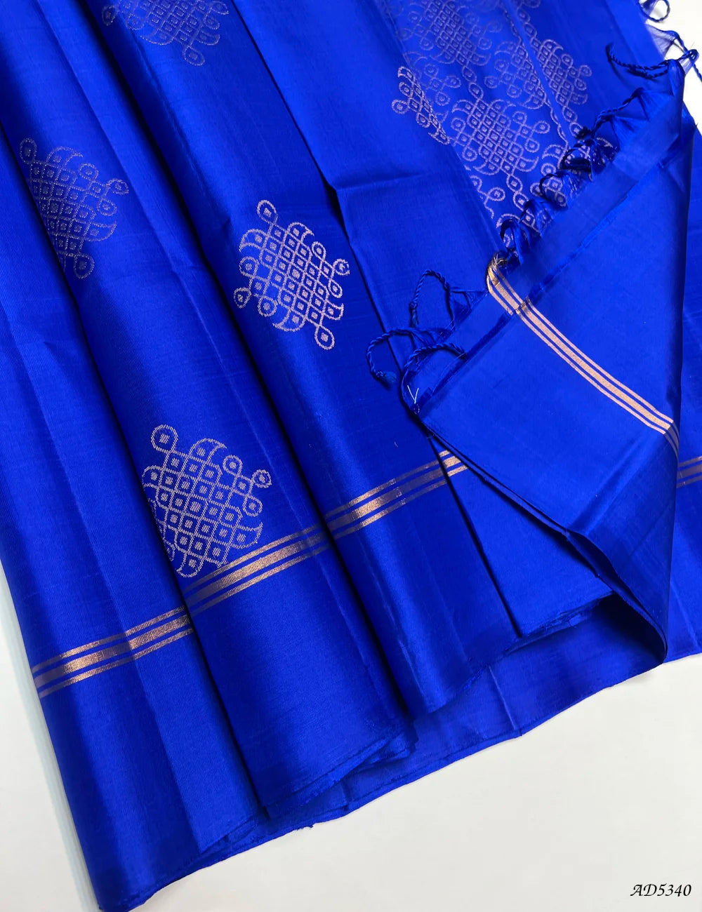 Egyptian Blue - Kolam Soft Silk Saree Pallu View
