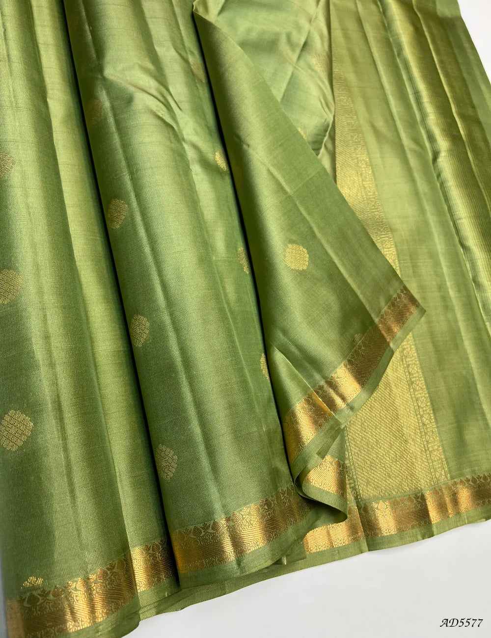 Ellachi Green - Kanchi Border Soft Silk Saree Front View