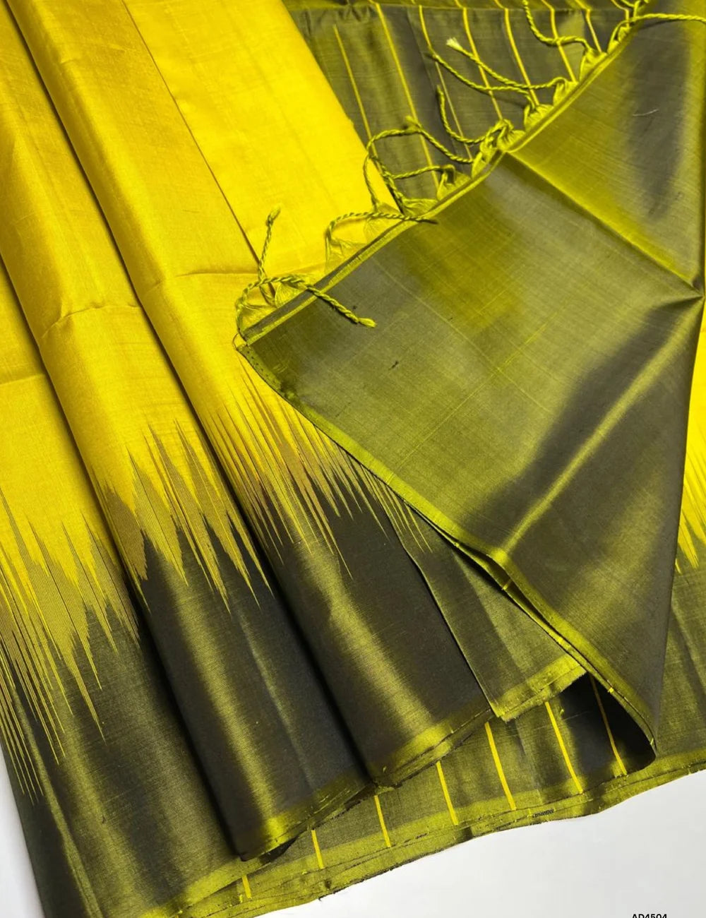 Lime Yellow & Olive Green - Contrast Plain Soft Silk Saree