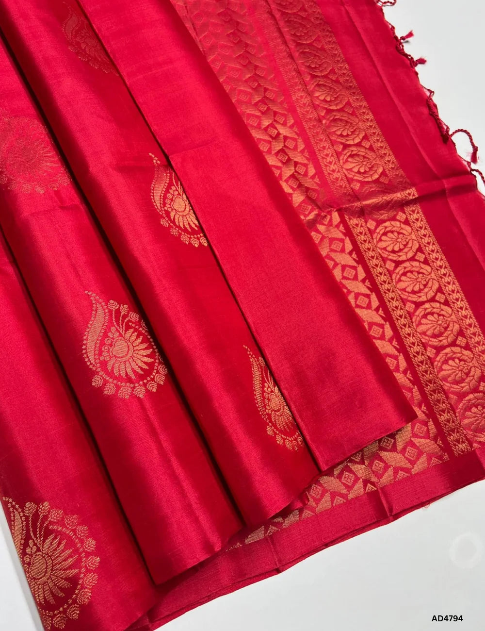 Red - Soft Silk Saree