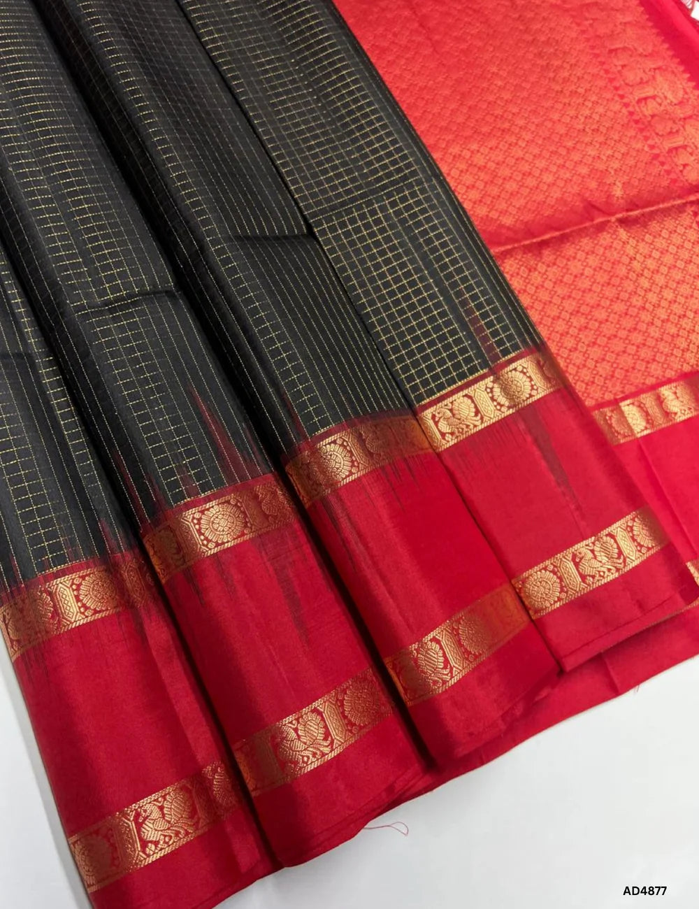 Black & Red - Retta Pet Border Saree