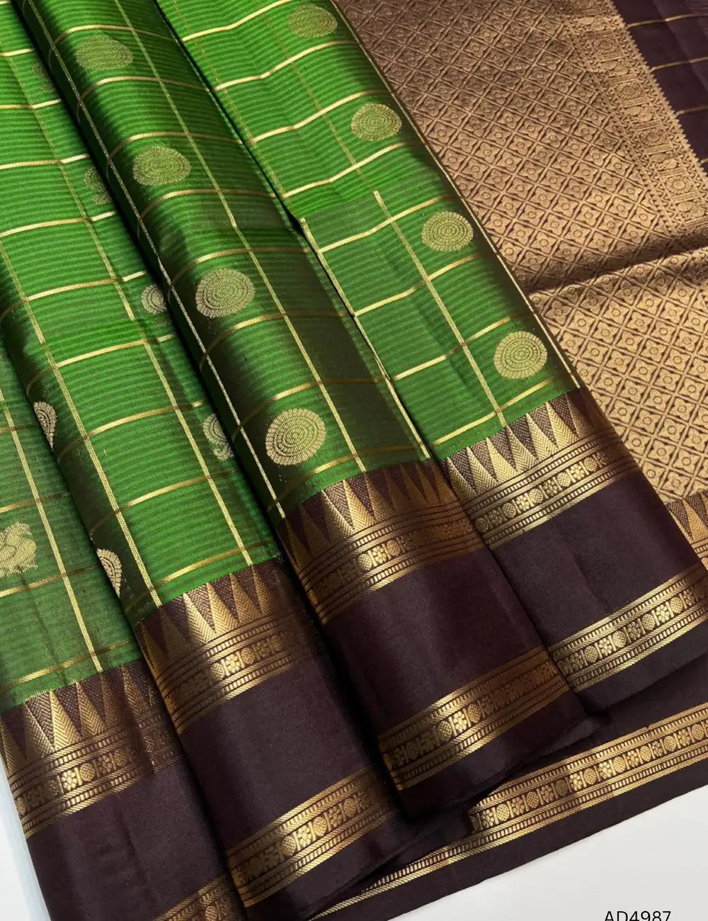 Green & Coffee Brown - Checkerd Retta Pet Soft Silk Saree