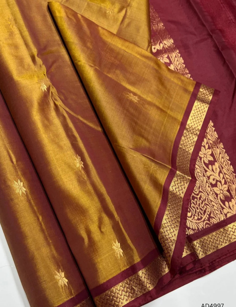 Brown & Plum - Kanchi Border Soft Silk Saree